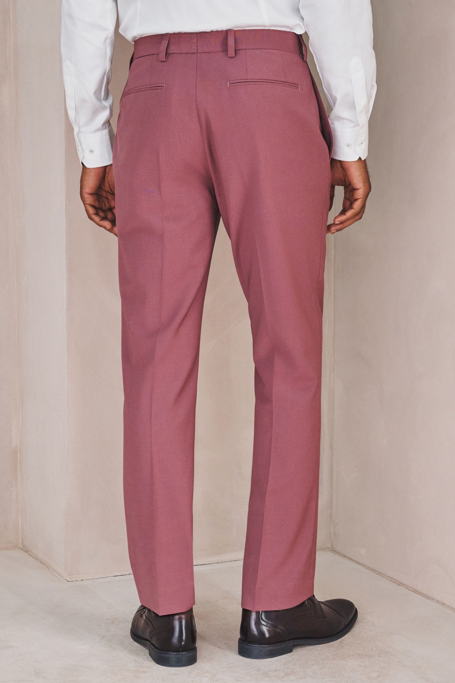 Next Anzughose Körpernahe Slim Fit Motionflex Anzughose (1-tlg)