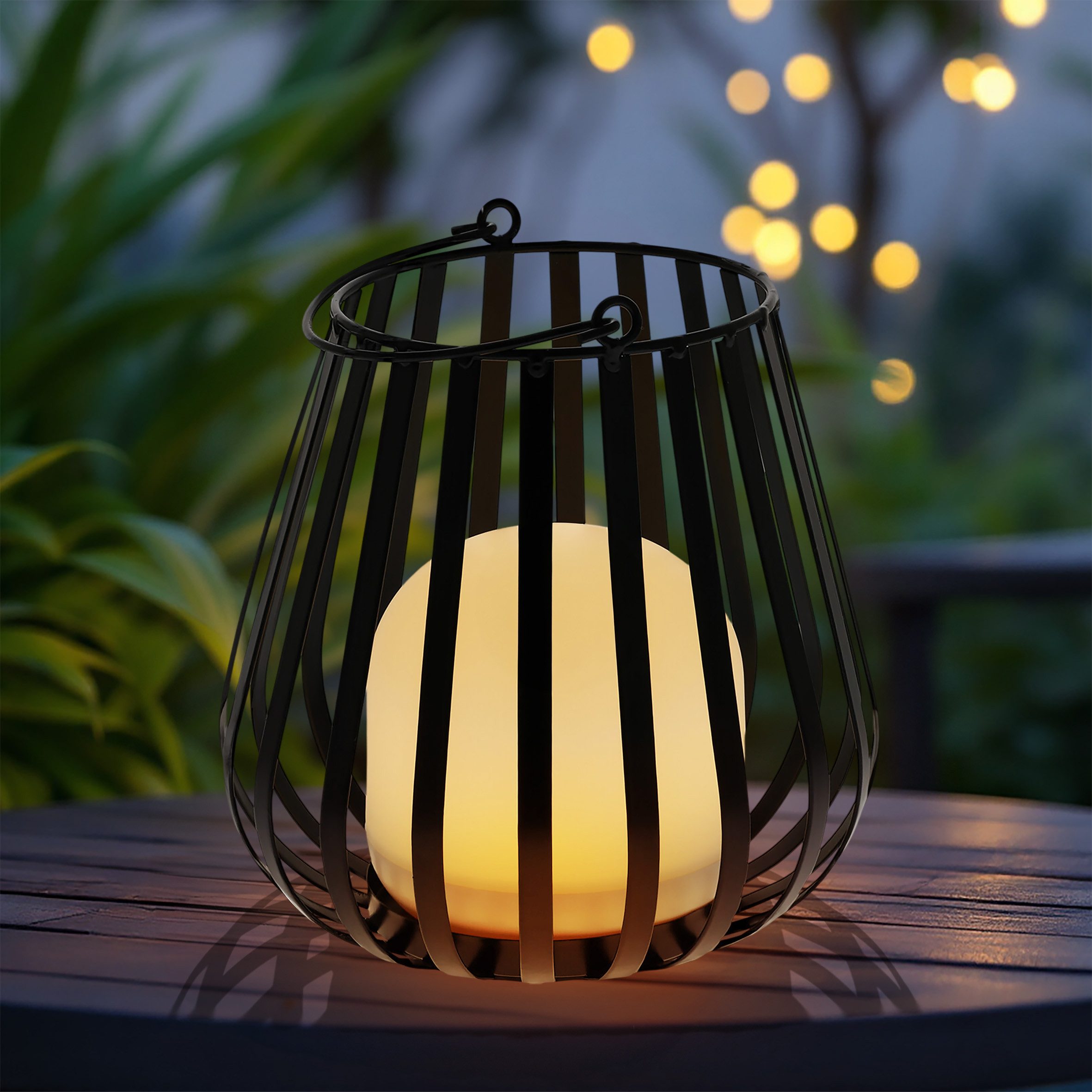 Spetebo LED Laterne Metall mit LED Leuchte für Außen und Innen 23 x 20 cm, Batterie betrieben, LED fest integriert, warm weiß, mit entnehmbarer LED Leuchte