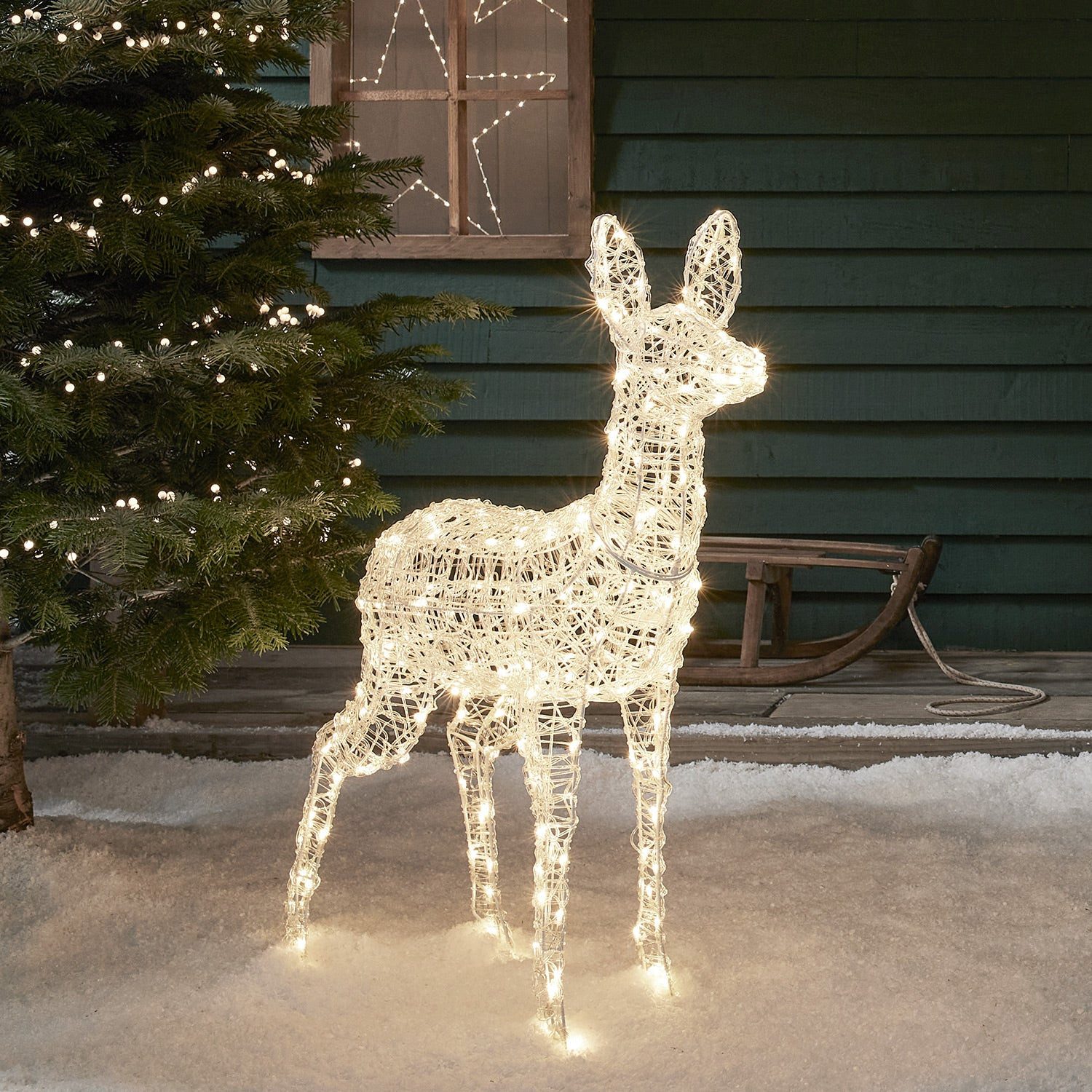 Lights4fun LED Dekofigur LED-Rentier Hirschkuh L Swinsty, LED fest integriert