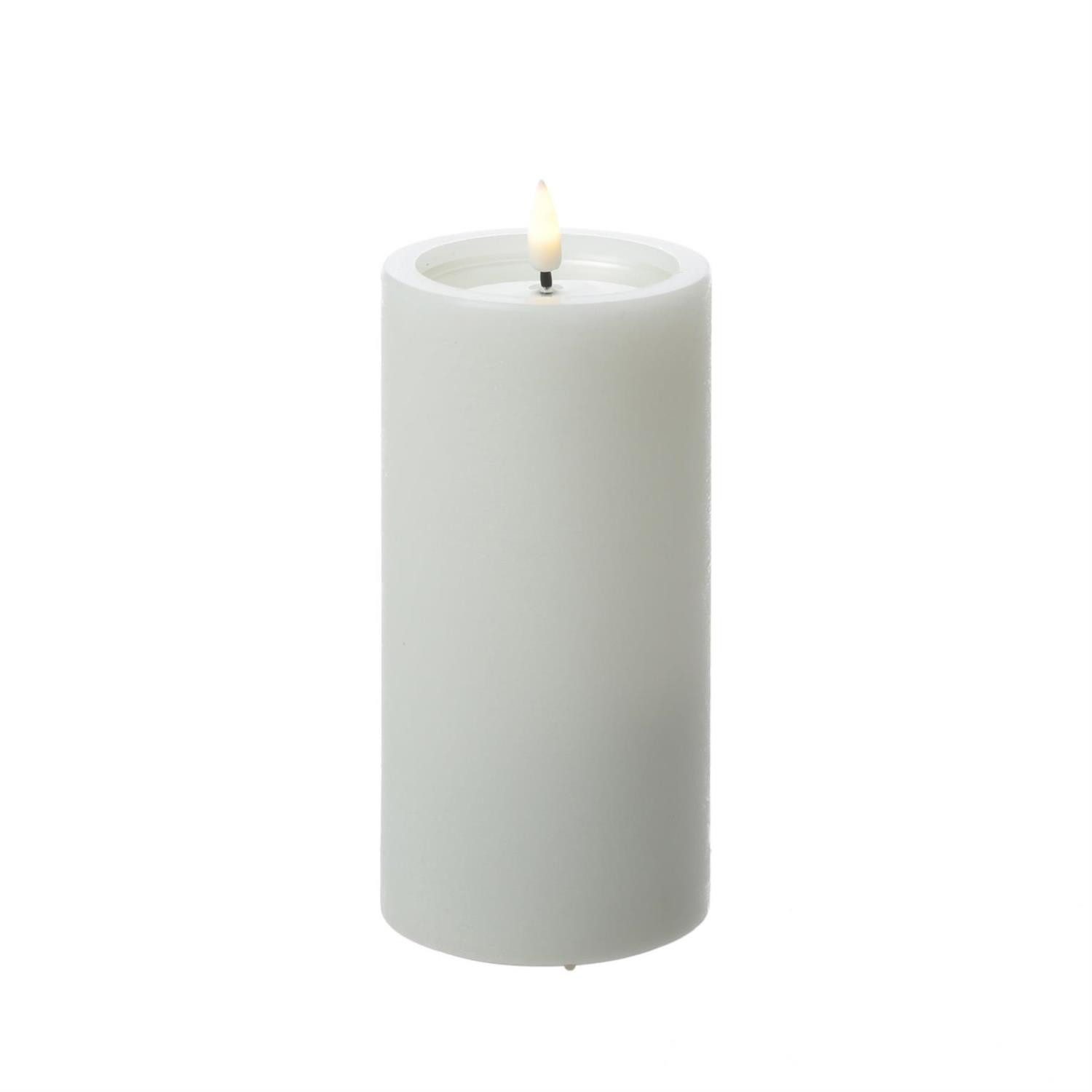 LED-Kerze UNIQUE Stumpenkerze Rustik-Optik Echtwachs 7,5x15cm bis 1500Std weiß