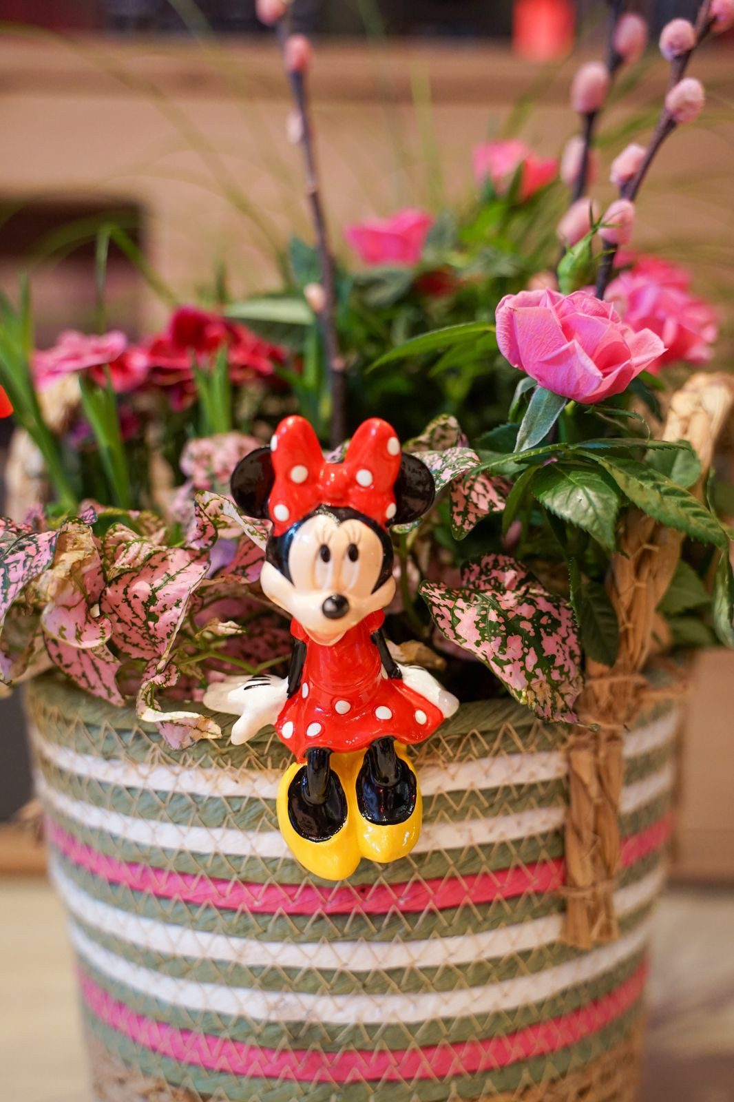 Disney Gartenfigur Disney Minnie Mouse Pot günstig online kaufen