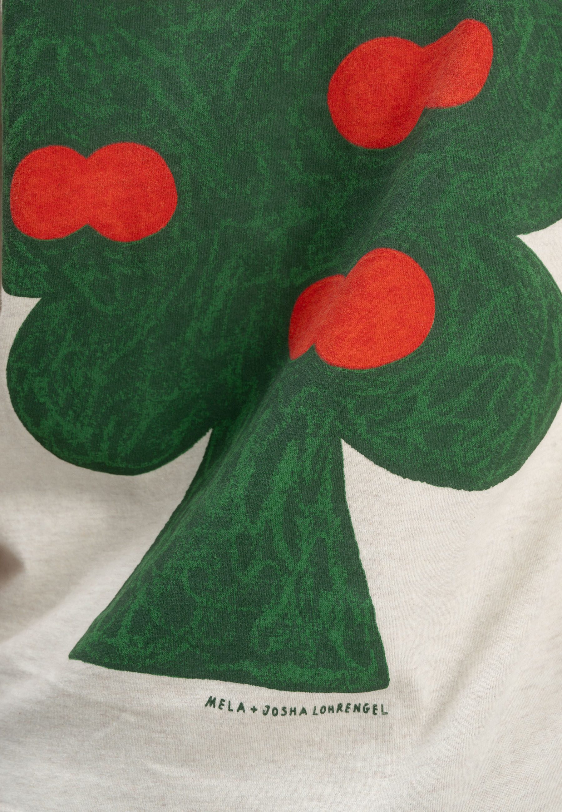 MELA Kurzarmshirt T-Shirt Style Artist Edition Josha Fein gerippter Kragen