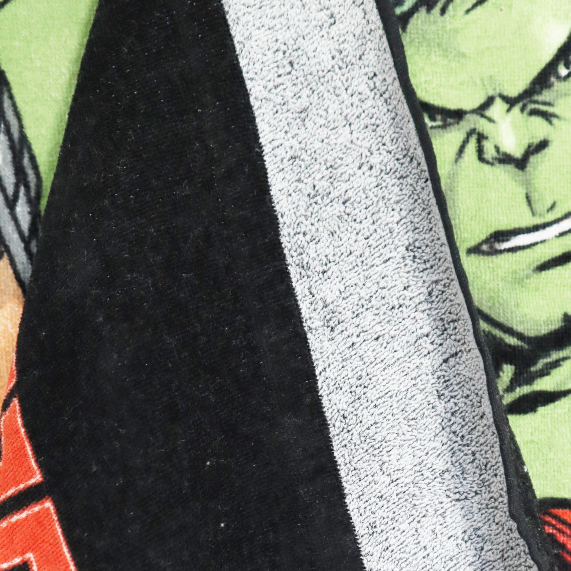 MARVEL Strandtuch Marvel Avengers Badetuch 70x140 günstig online kaufen