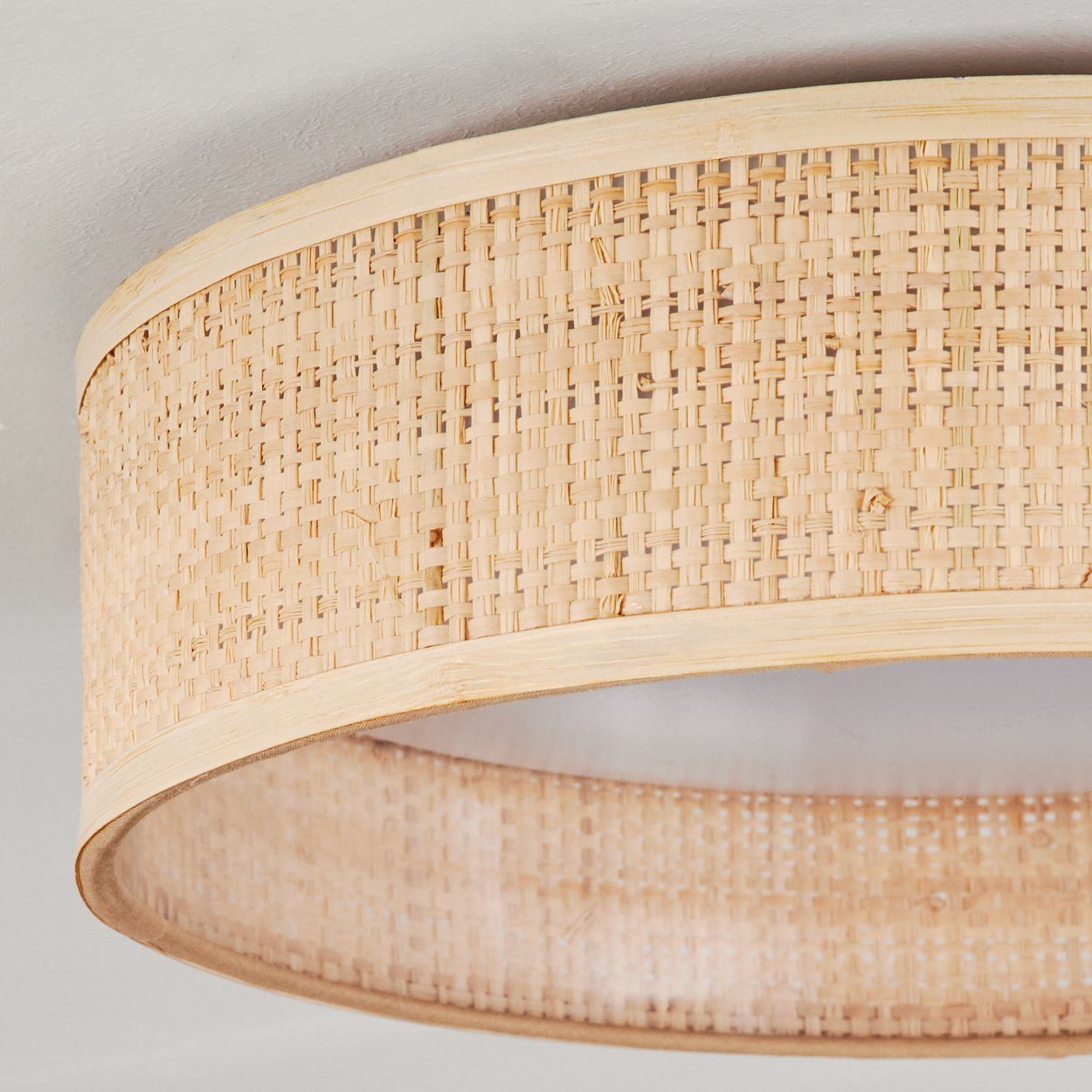 hofstein Deckenleuchte dimmbare Deckenlampe aus Rattan/Kunststoff in Natur/Weiß, LED fest integriert, 3000 Kelvin, über herkömmlichen Lichtschalter dimmbar, LED 24 Watt, 3100 Lumen