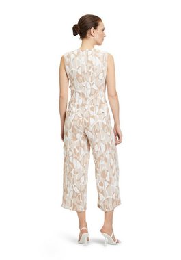 Betty&Co Jumpsuit ohne Arm (1-tlg) Falten