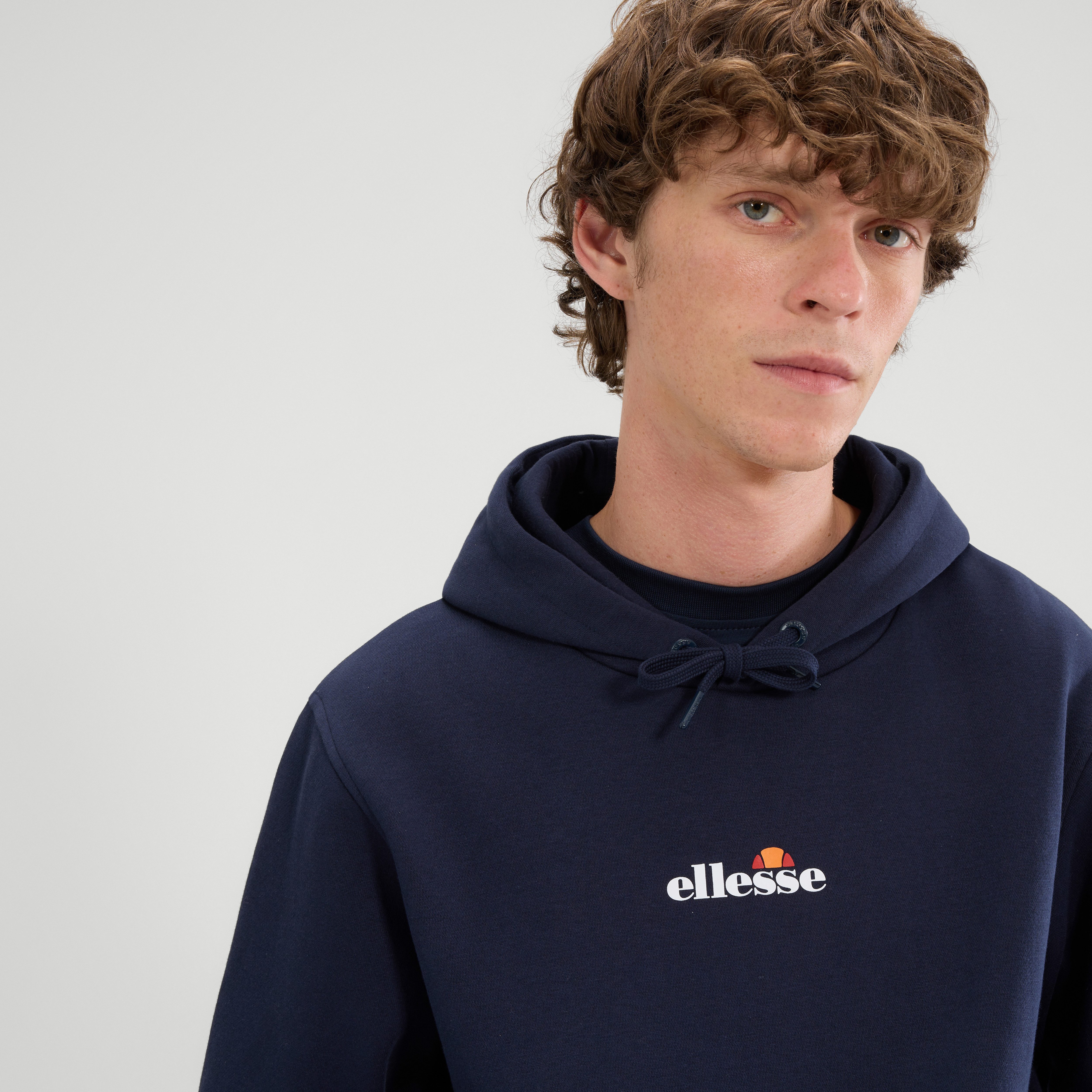 Ellesse Kapuzensweatshirt PERSHUTA 2 OH HOODY mit Kängurutasche – Bild 3 von 5