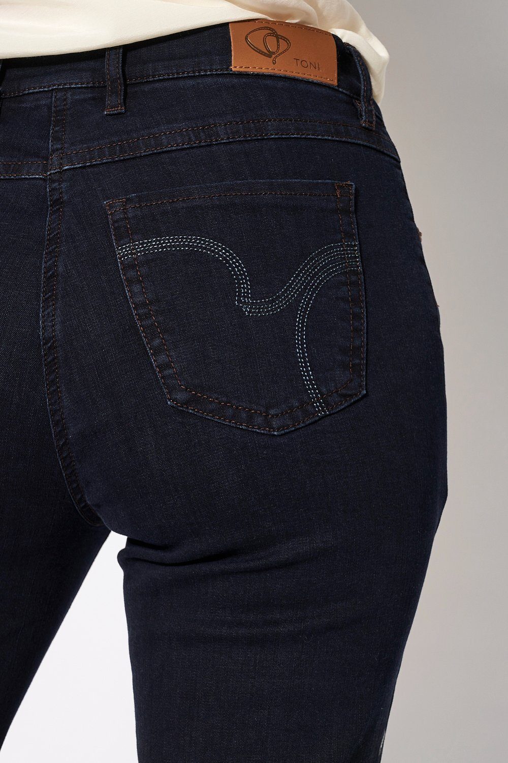 TONI 5-Pocket-Jeans - dunkelblau Bauch 059 und Shape Shaping-Effekt Perfect mit an Po