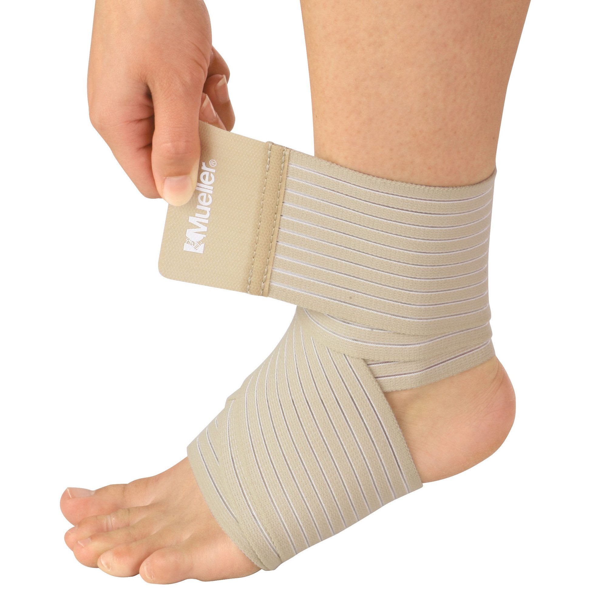 Mueller Sports Medicine Handbandage Mueller Wonder Wrap Beige