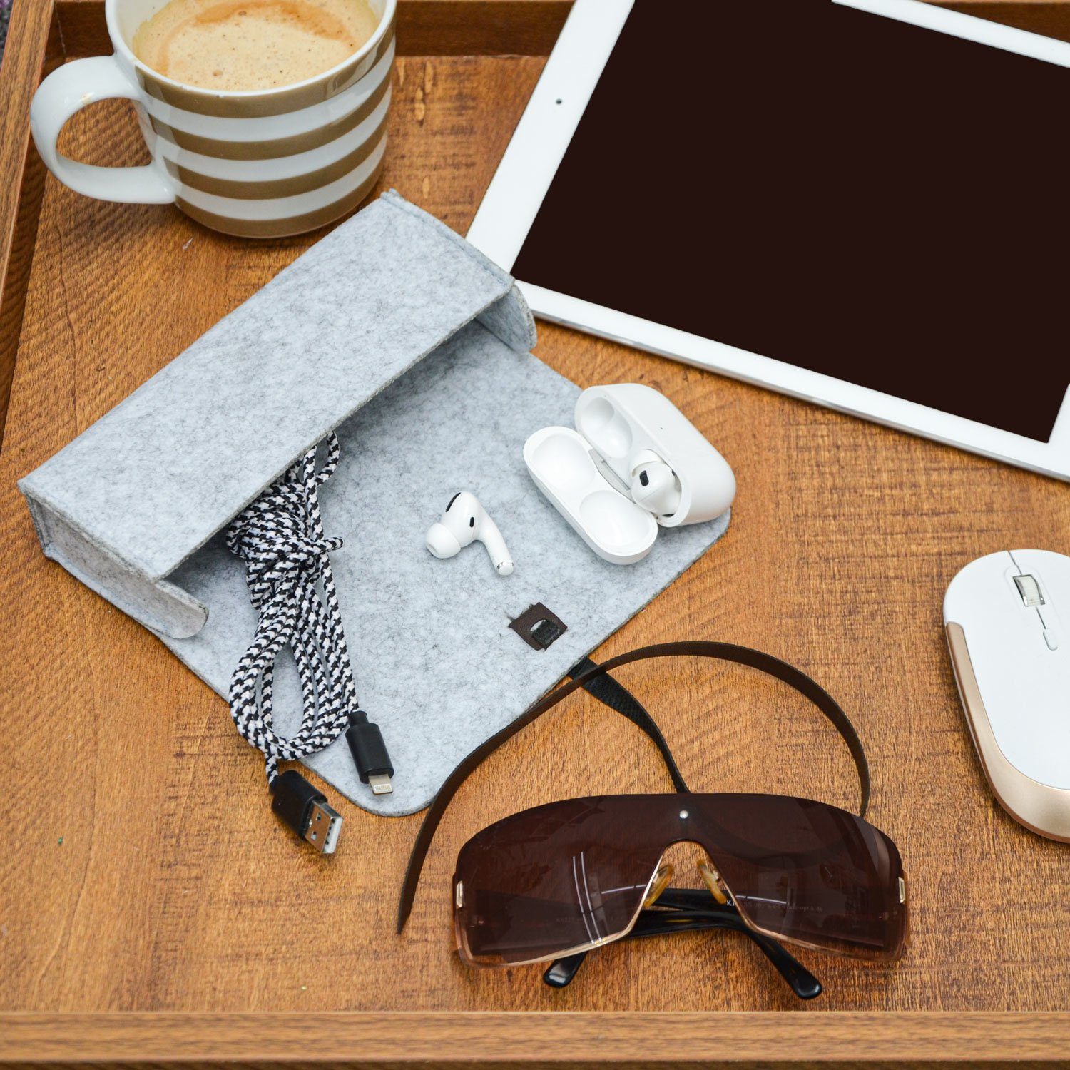 DuneDesign Brillenetui 3er Set Filz Brillentasche Weich mit Lederband - Reiseetui für Brillen, 17 x 3,5 x 8 cm Brillenhülle für Sonnenbrillen - Damen & Herren Etui