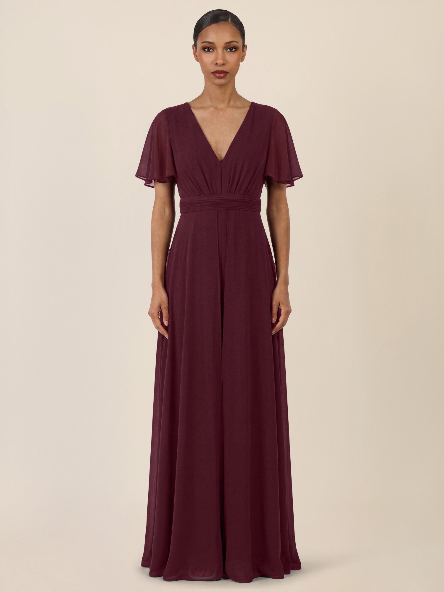 Apart Jumpsuit mit fließendem Beinverlauf