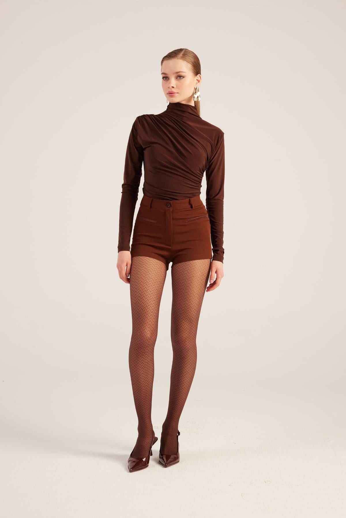HOLLY LOLLY Shorts Hochtaillierte Reißverschluss Mini-Shorts
