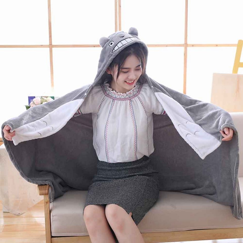 GalaxyCat Umhang Kuscheliger Fleece Poncho -Umhang mit Kapuze für Totoro,  Fleece Umhang für Totoro Fans