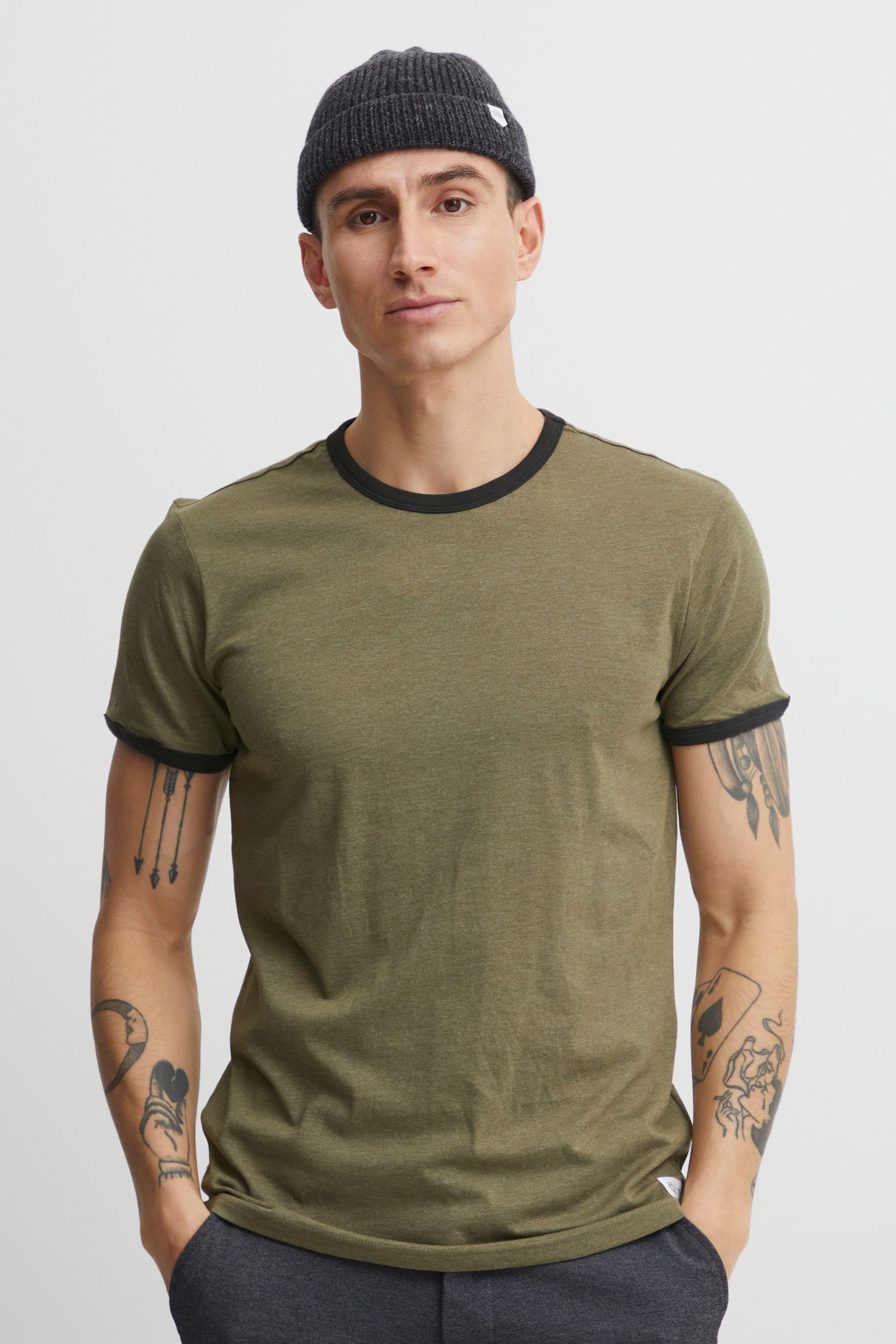 !Solid Rundhalsshirt SDManoldo T-Shirt mit farblich abgesetztem Kragen und Ärmelsaum