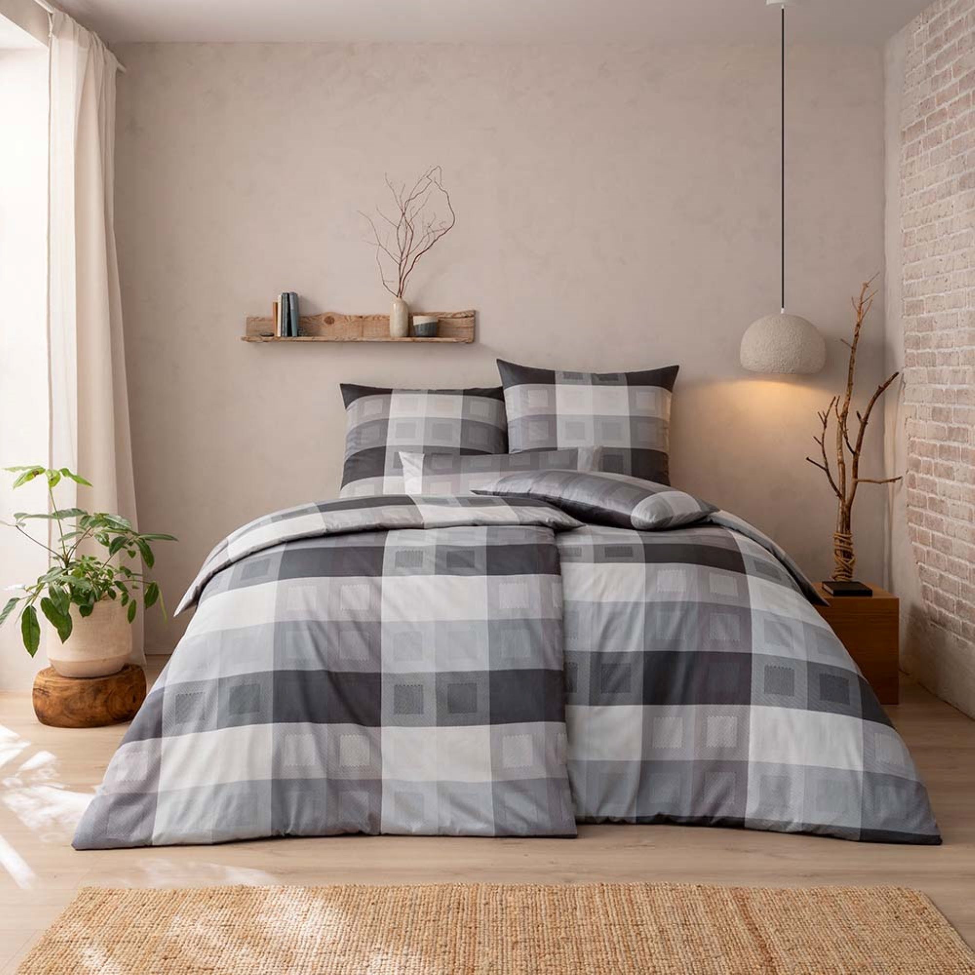 Estella Bettwäsche Estella Schweizer Premium Satin Bettwäsche 135x200 Armando anthrazit, Schweizer Premium Satin, 2 teilig, für Sommer und Winter