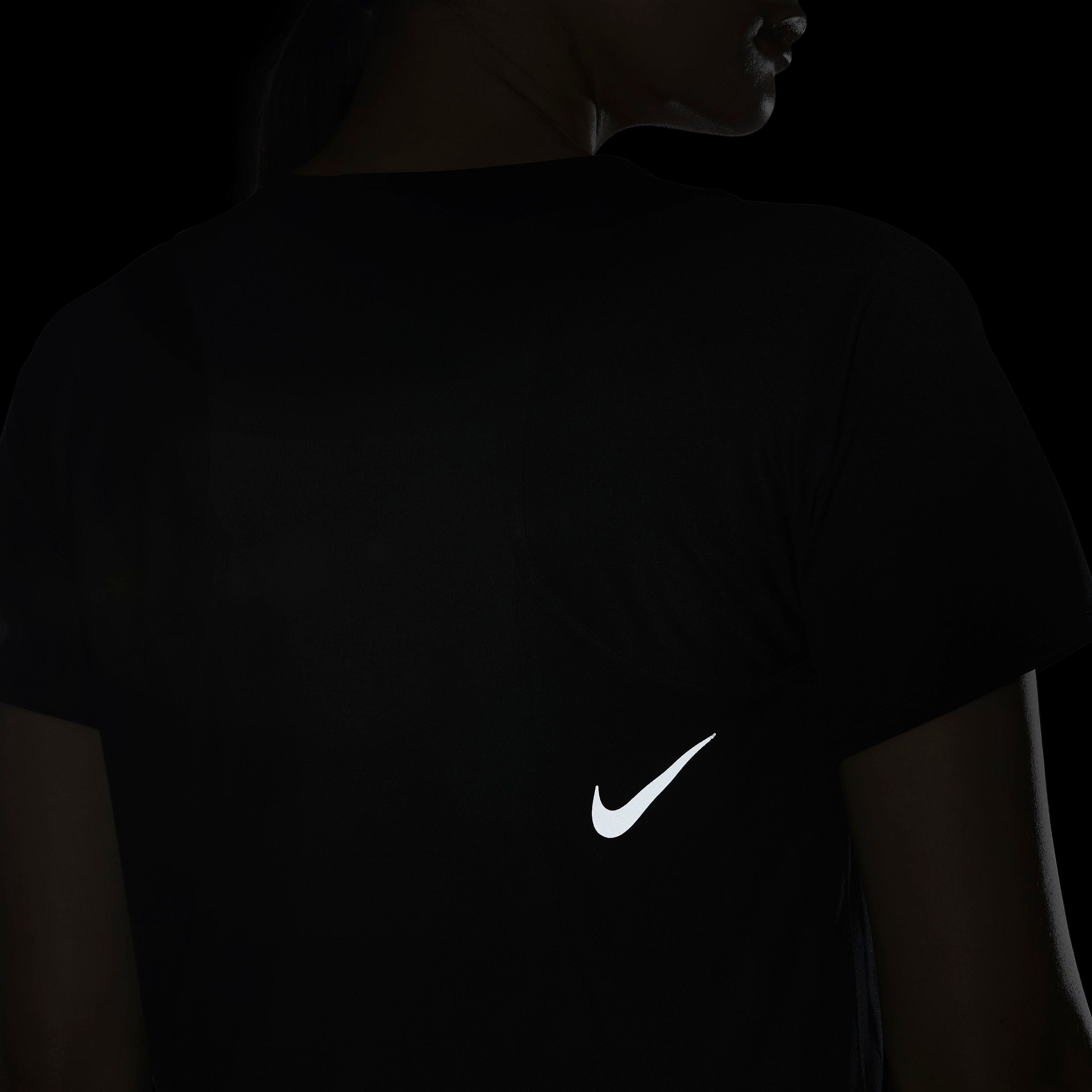 Nike Laufshirt DRI-FIT RACE BLACK/REFLECTIVE SILV SHORT-SLEEVE WOMEN'S TOP RUNNING