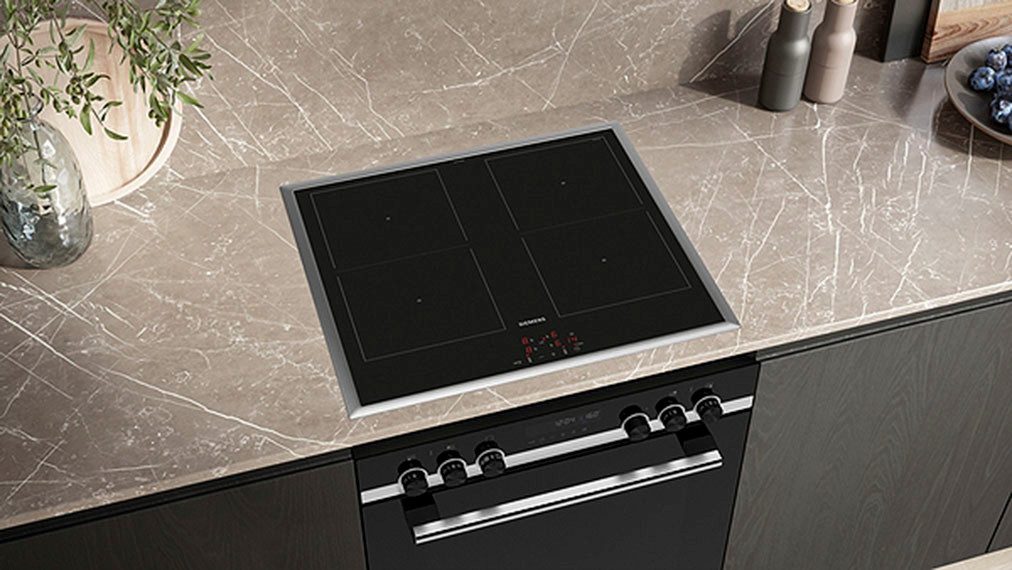 SIEMENS Flex-Induktions-Herd-Set PQ521DB2ZM, mit Backwagen, Backwagen mit ausziehbarer Tür für bequemes Kochen & Backen