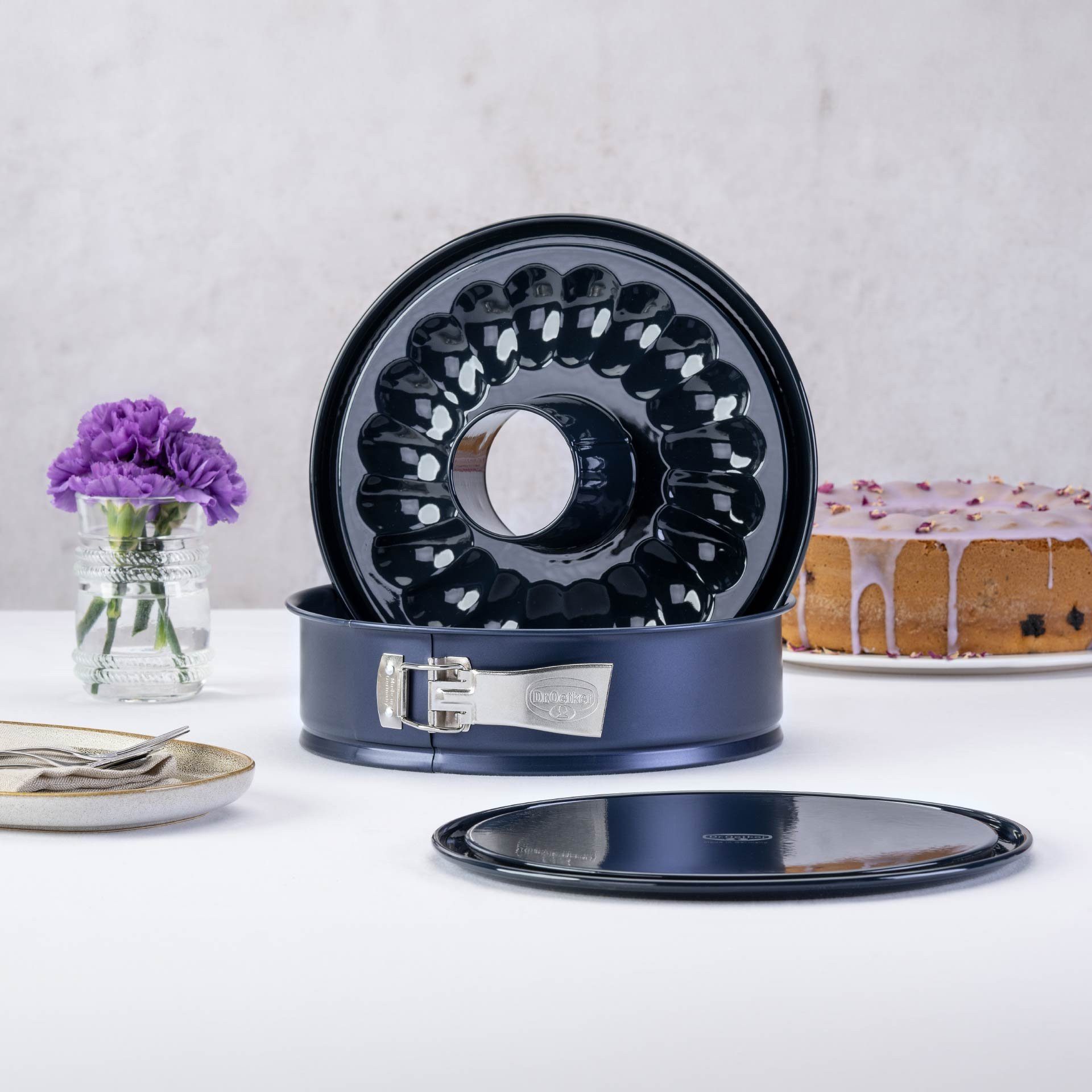 Dr. Oetker Küchenhelfer Springform Springform mit Emaille-Servier- und Rohrboden, Antihaft-Ring