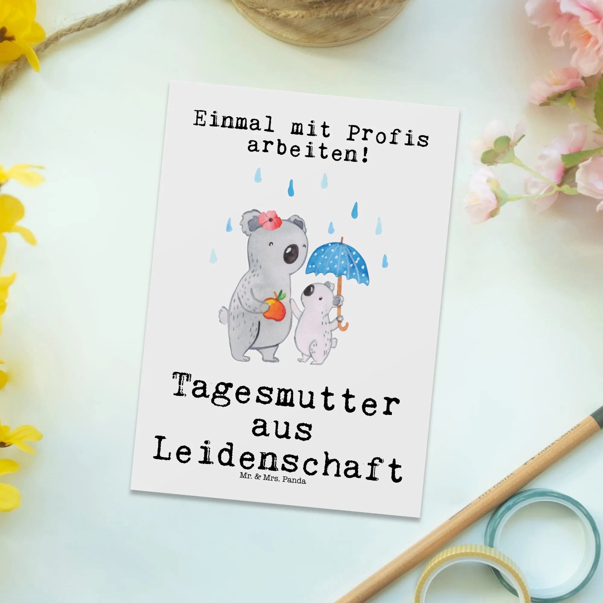 Thumbnail - Mr. & Mrs. Panda Postkarte Tagesmutter Leidenschaft - Weiß - Geschenk, Arbeitskollege, Mitarbeit, Hochglanzveredelt