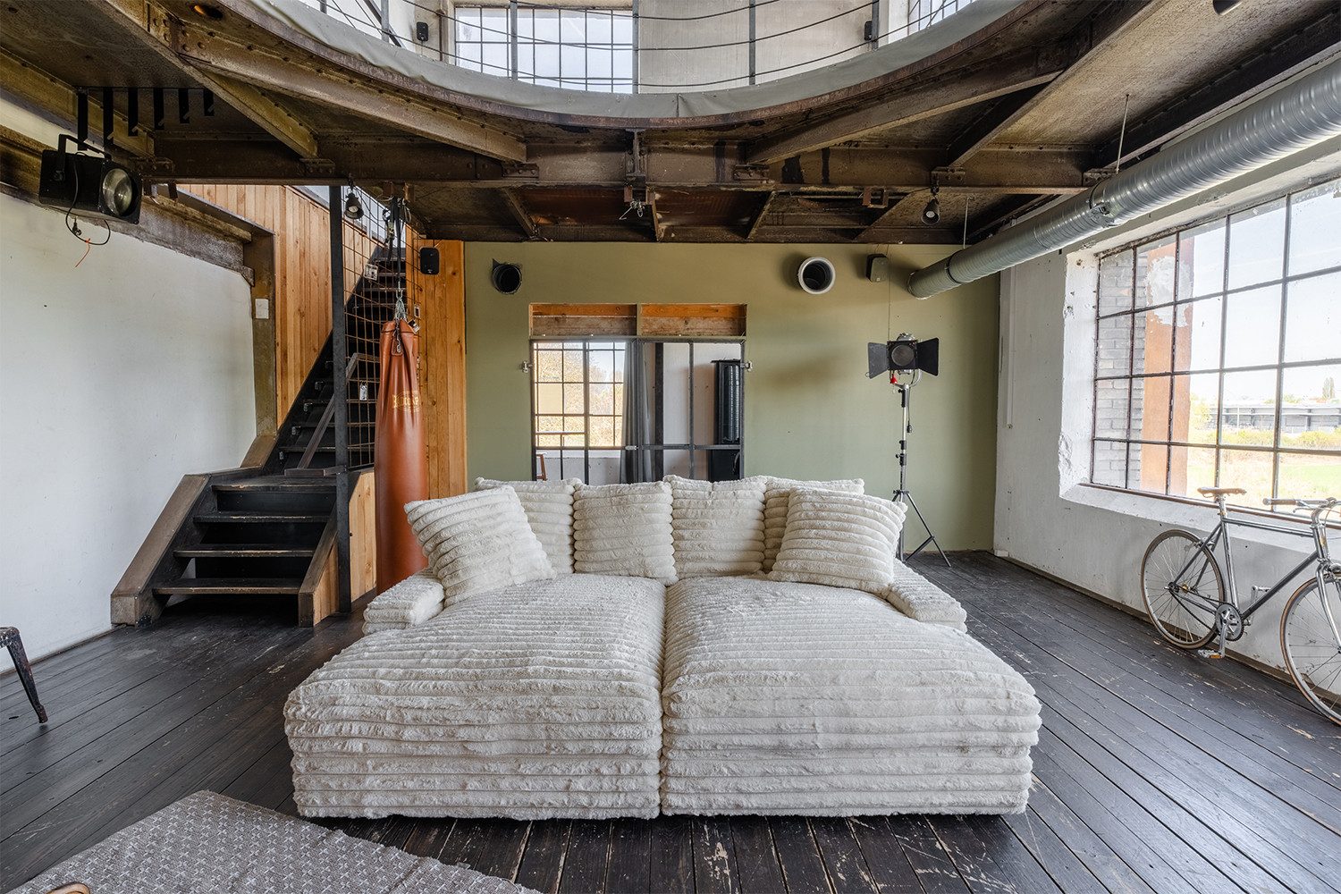 KAWOLA Big-Sofa CADY Cordsofa cremeweiß - Entspannung pur - Wohnzimmer Couch, Megacord, Riesensofa, 248 cm, inklusive Kissen, stilvolle Einrichtung