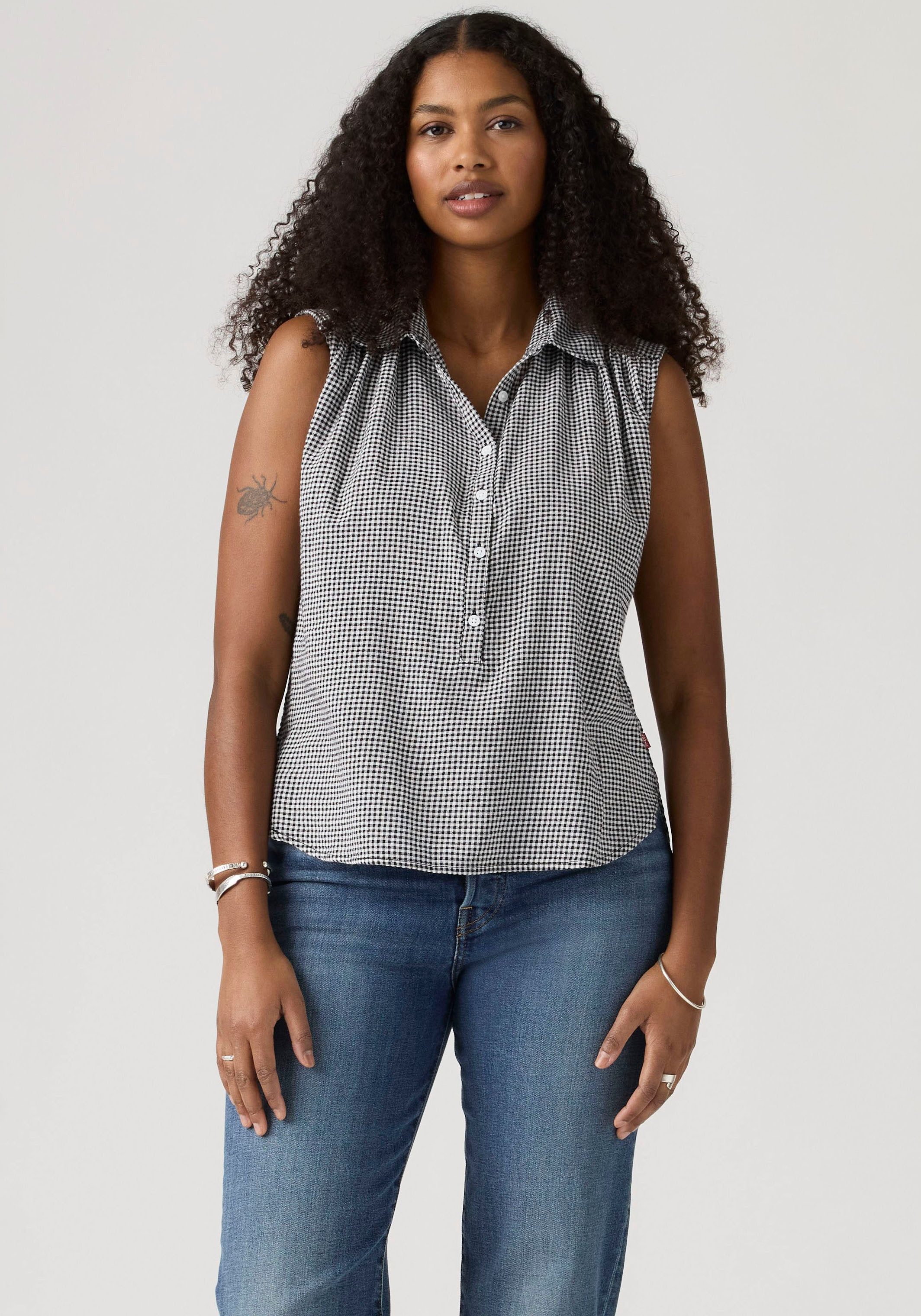 Levi's® Blusentop Figurumspielende Passform