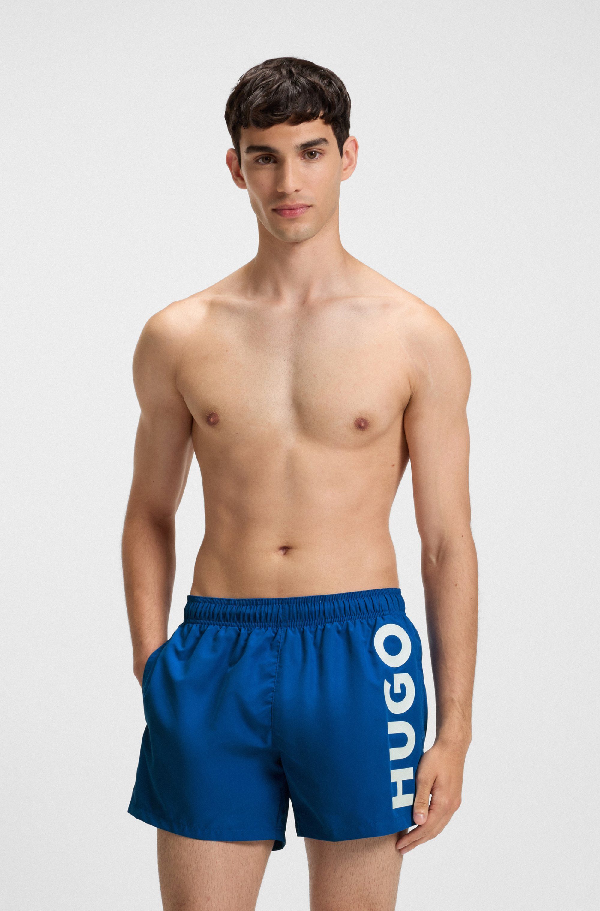 HUGO Badeshorts ABAS seitlich mit großem HUGO Logo-Print günstig online kaufen