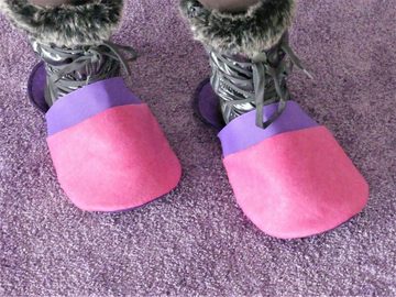 Amy too Big Foot Hausschuh (Farb Styling, 4-tlg., schonend für den Fußboden) Überschuh, Schutzpantoffel, Museumschuhe