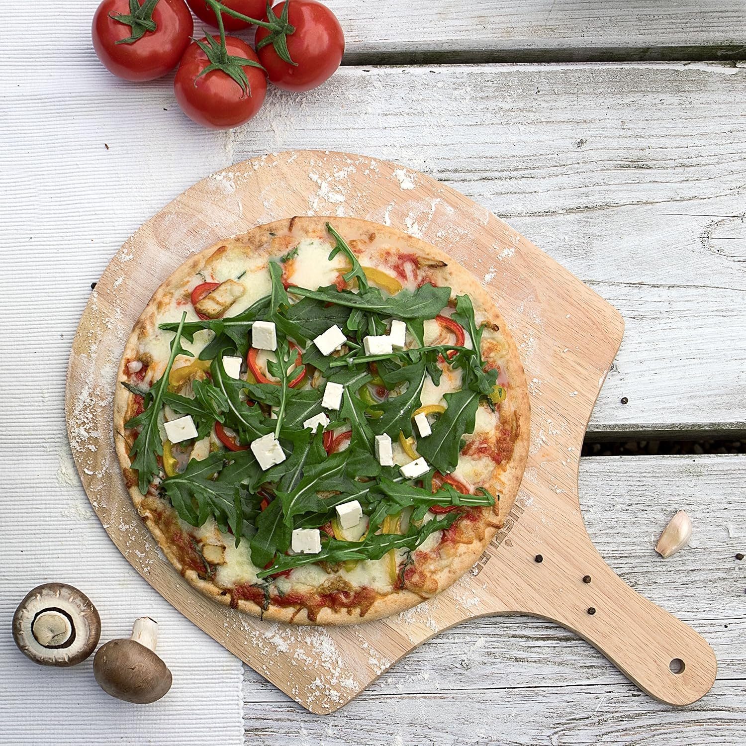 Rustler Pizzaschieber Premium Pizzaschieber aus Holz 45x31 cm Griff und abgerundeten Kanten