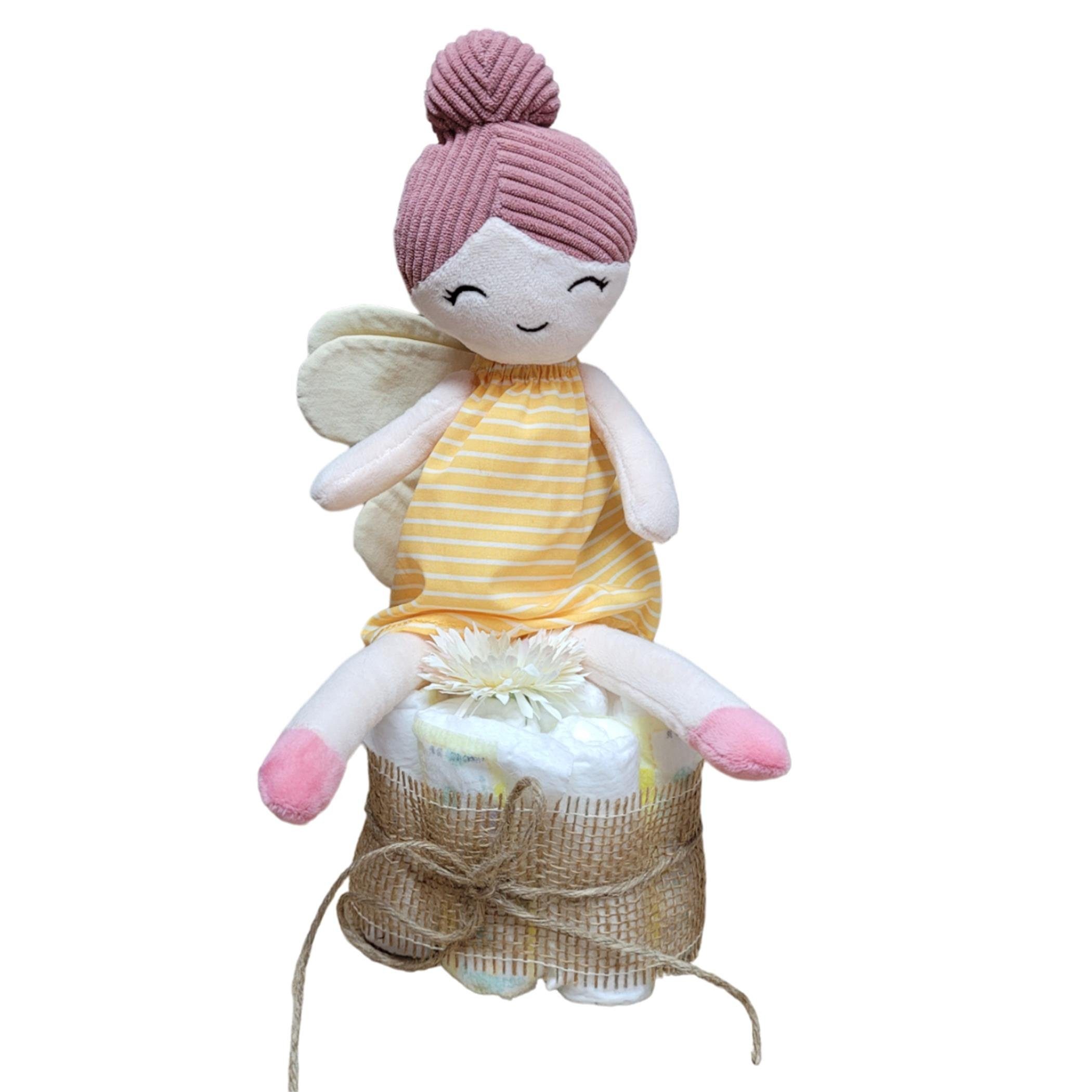 CreaDesign Windeln Neugeborenen Geschenkset, Windeltorte Stoffpuppe Emily, 12-tlg. (12-St)