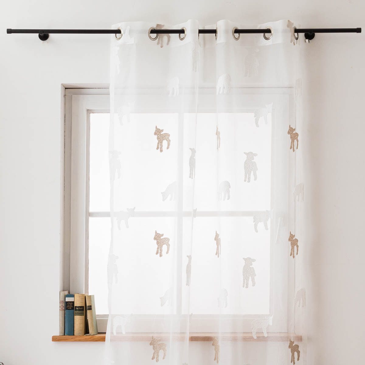 SCHÖNER LEBEN. Vorhang, Ösen, leicht perforiert, Voile, handmade