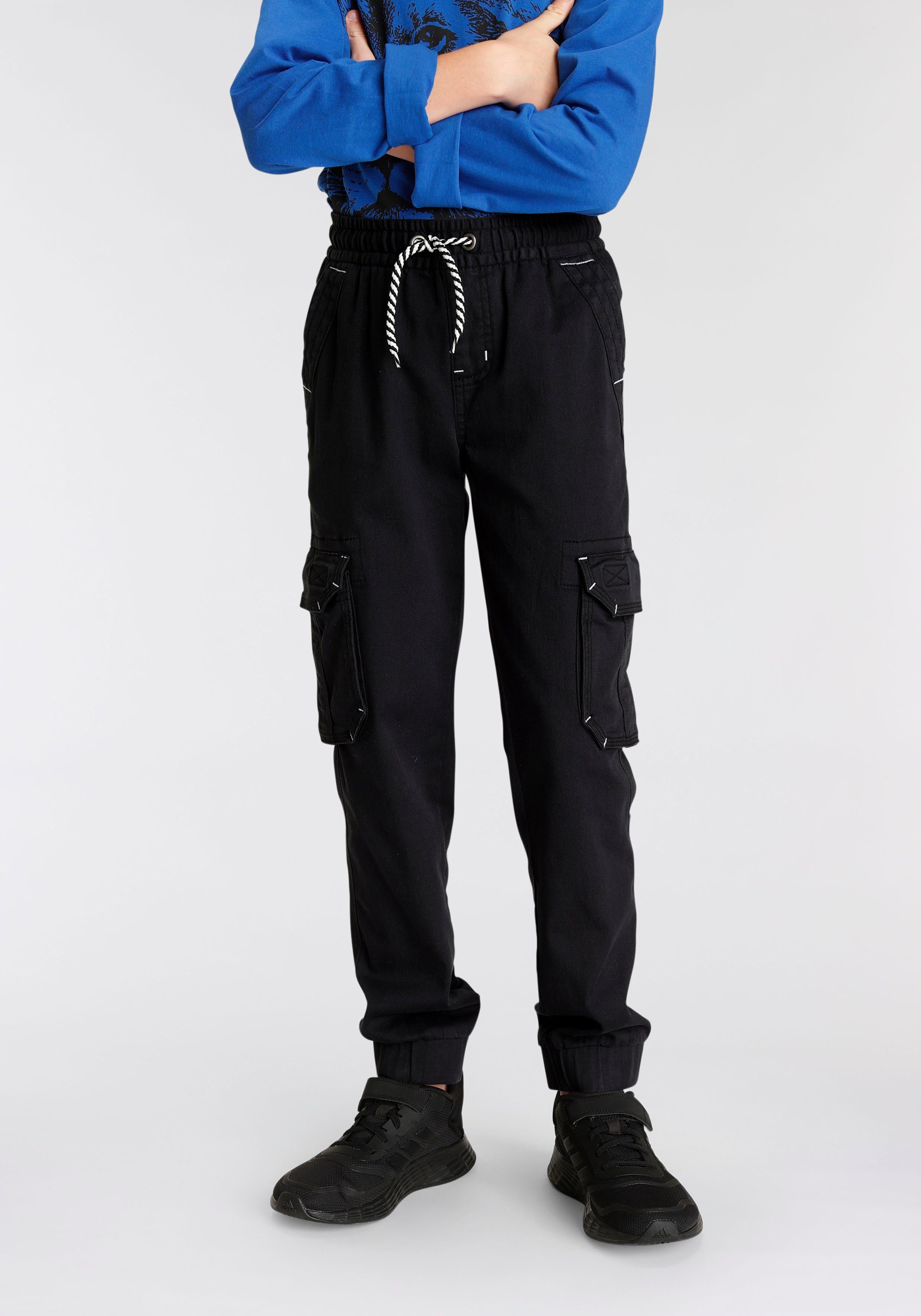 KIDSWORLD Cargohose, bequeme Schlupfform mit Stretch für Jungen