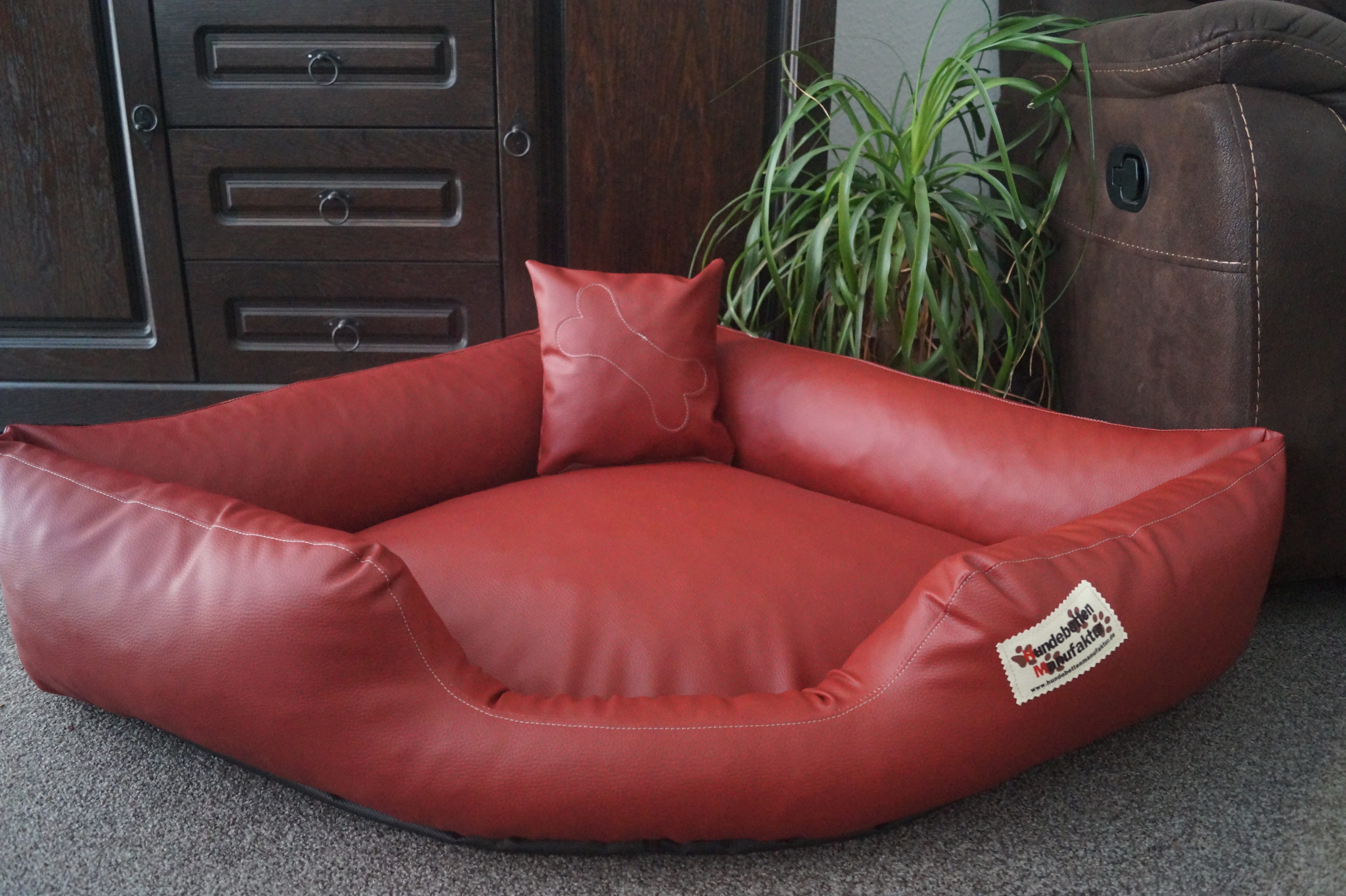 Hundebettenmanufaktur Hundekorb Hundebett Eckbett Kunstleder Canto günstig online kaufen