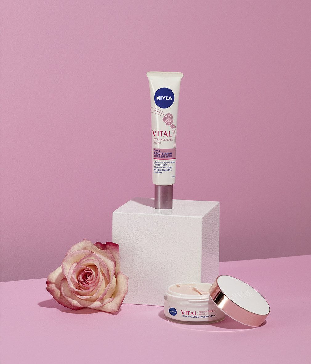 Nivea Gesichtsserum Vital Strahlender Teint 3in1 Beauty Rosenblüten-Öl Lumicinol, 1-tlg., 40 ml
