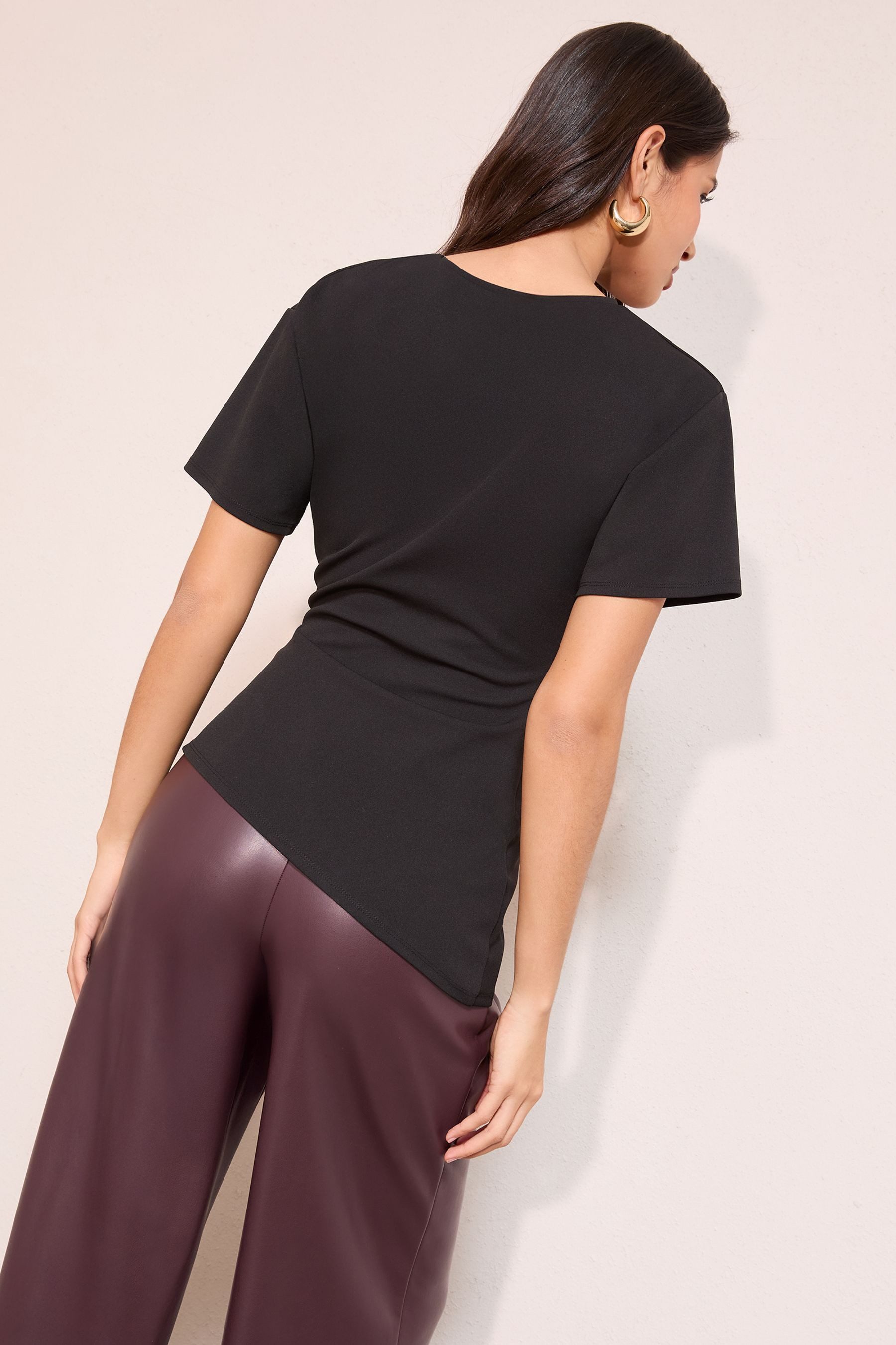 Friends Like These Kurzarmbluse Friends Like These Asymmetrisches Oberteil günstig online kaufen