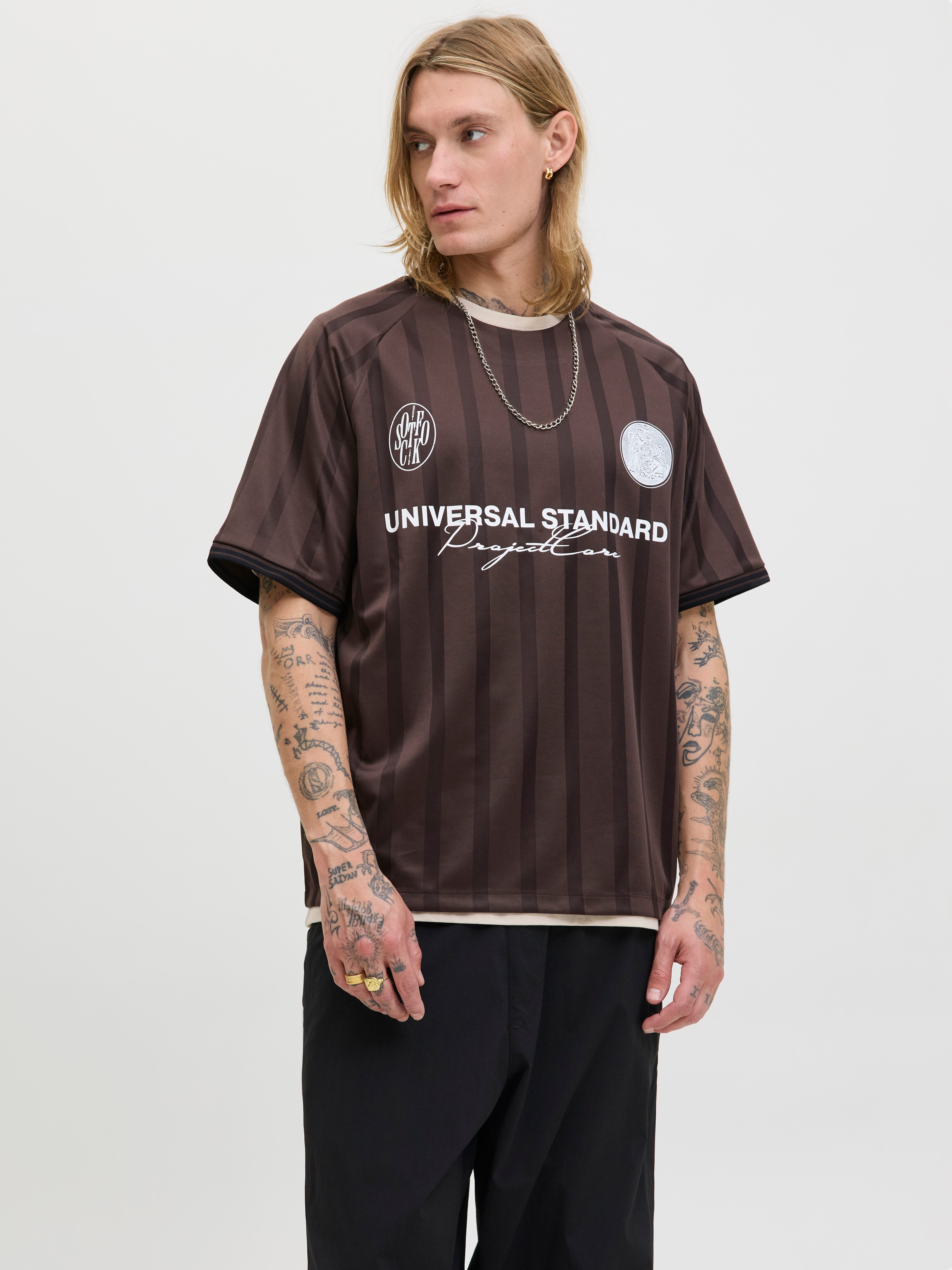 Jack & Jones Trainingsshirt JCOCOVER RETRO FOOTBALL TEE SS LN