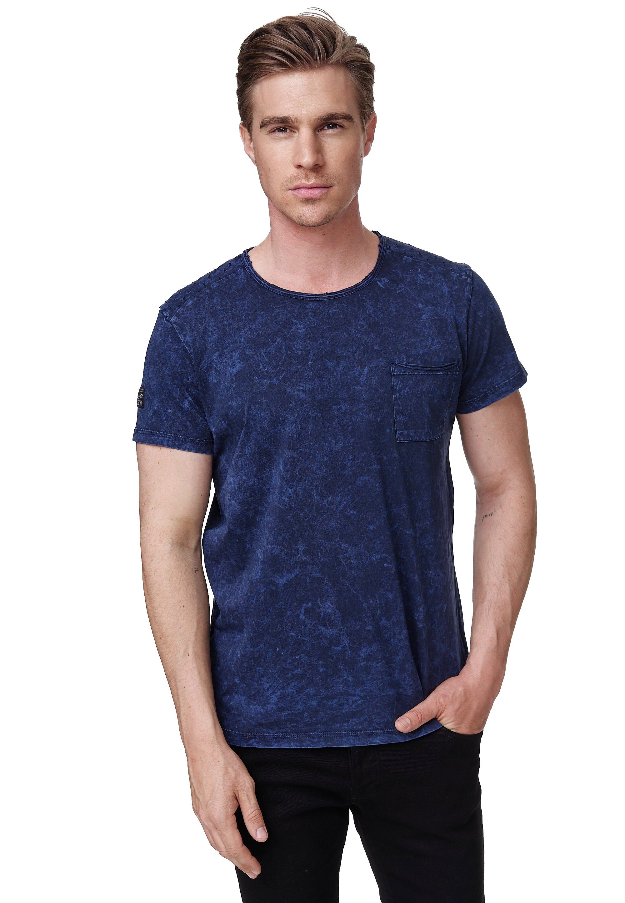 Rusty Neal T-Shirt mit toller Musterung und Brusttasche dunkelblau