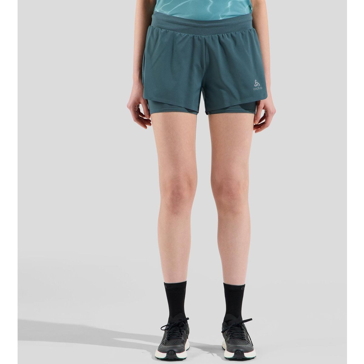 Odlo Laufshorts Women's Zeroweight 3 Inch 2-in-1 Shorts Leichte und atmungsaktive 2-in-1 Shorts für maximale