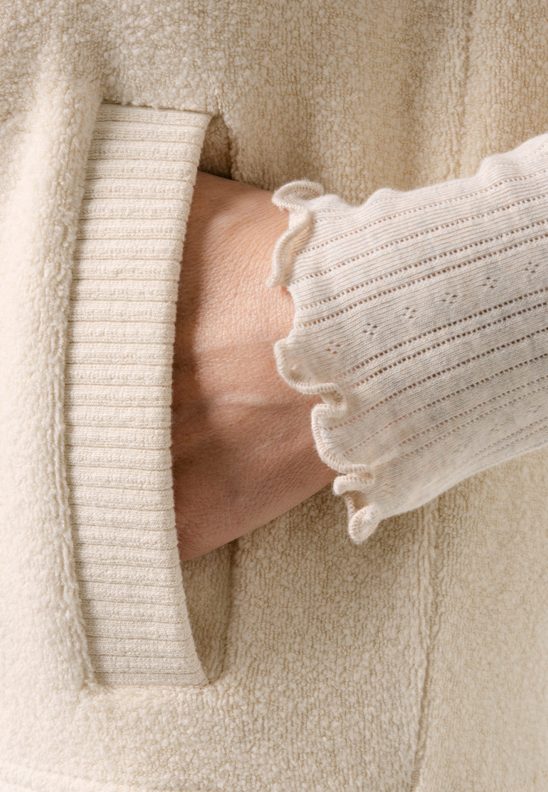LIVING CRAFTS Kurzweste BESSA GOTS zertifiziert – Bild 3 von 5