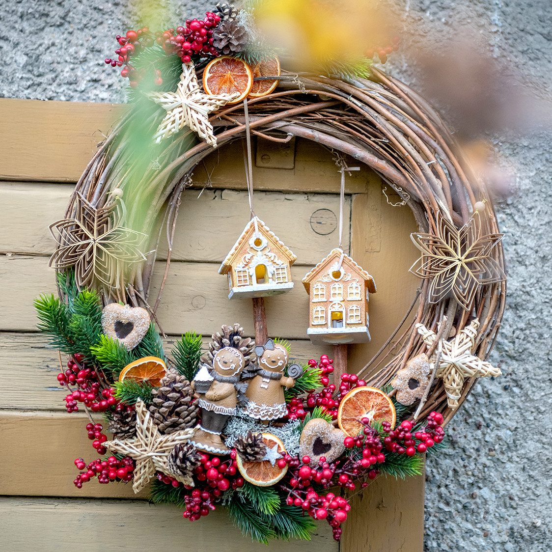 Viana Bastelkranz Edler Weidenkranz für Gestecke Tür- und Tischdekoration