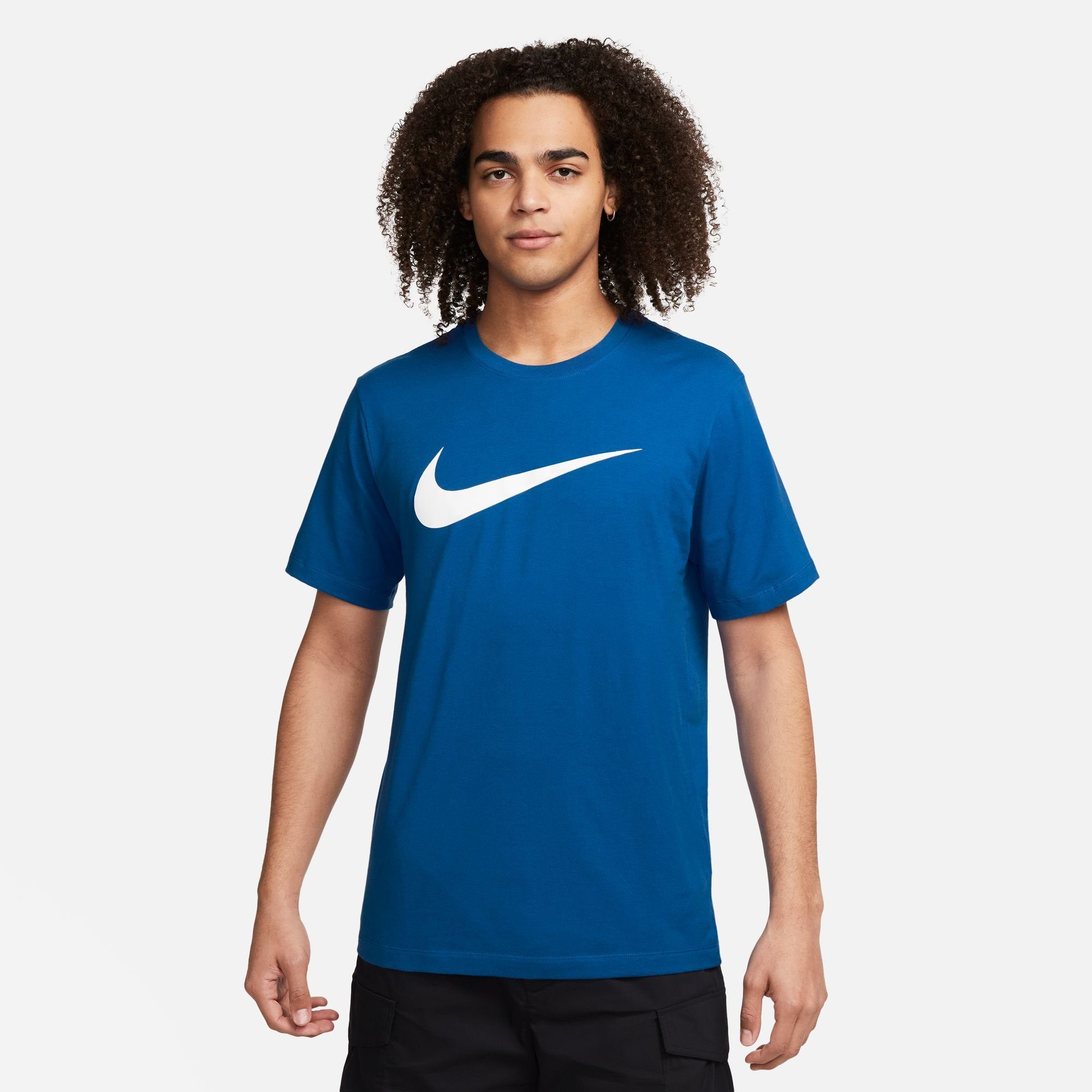 Nike Sportswear T-Shirt SWOOSH MEN'S T-SHIRT GAME ROYAL | Sport-T-Shirts