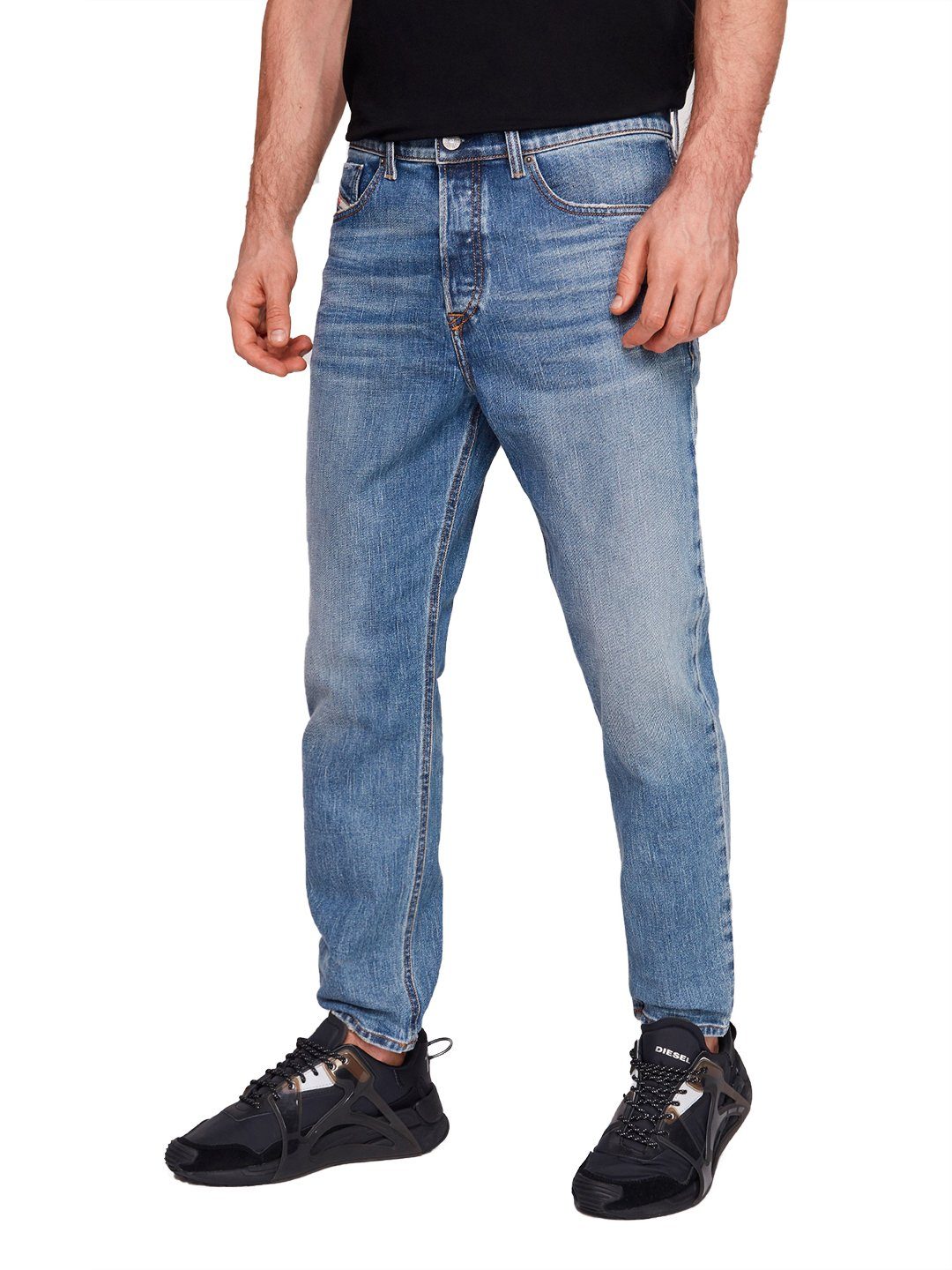 Diesel Hose - Stretch D-Fining Tapered-fit-Jeans Regular 2005 - 09C61