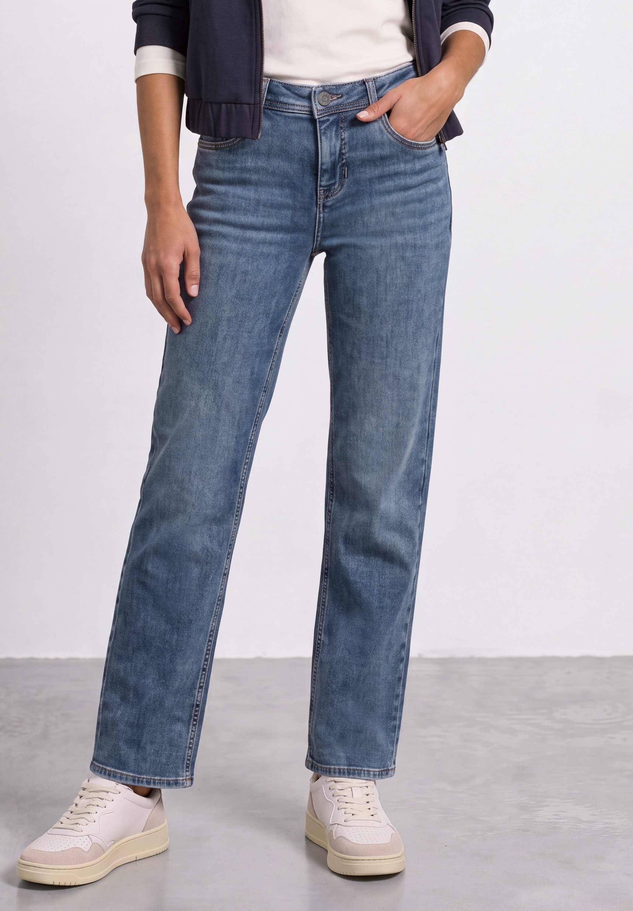 STREET ONE Comfort-fit-Jeans Middle Waist