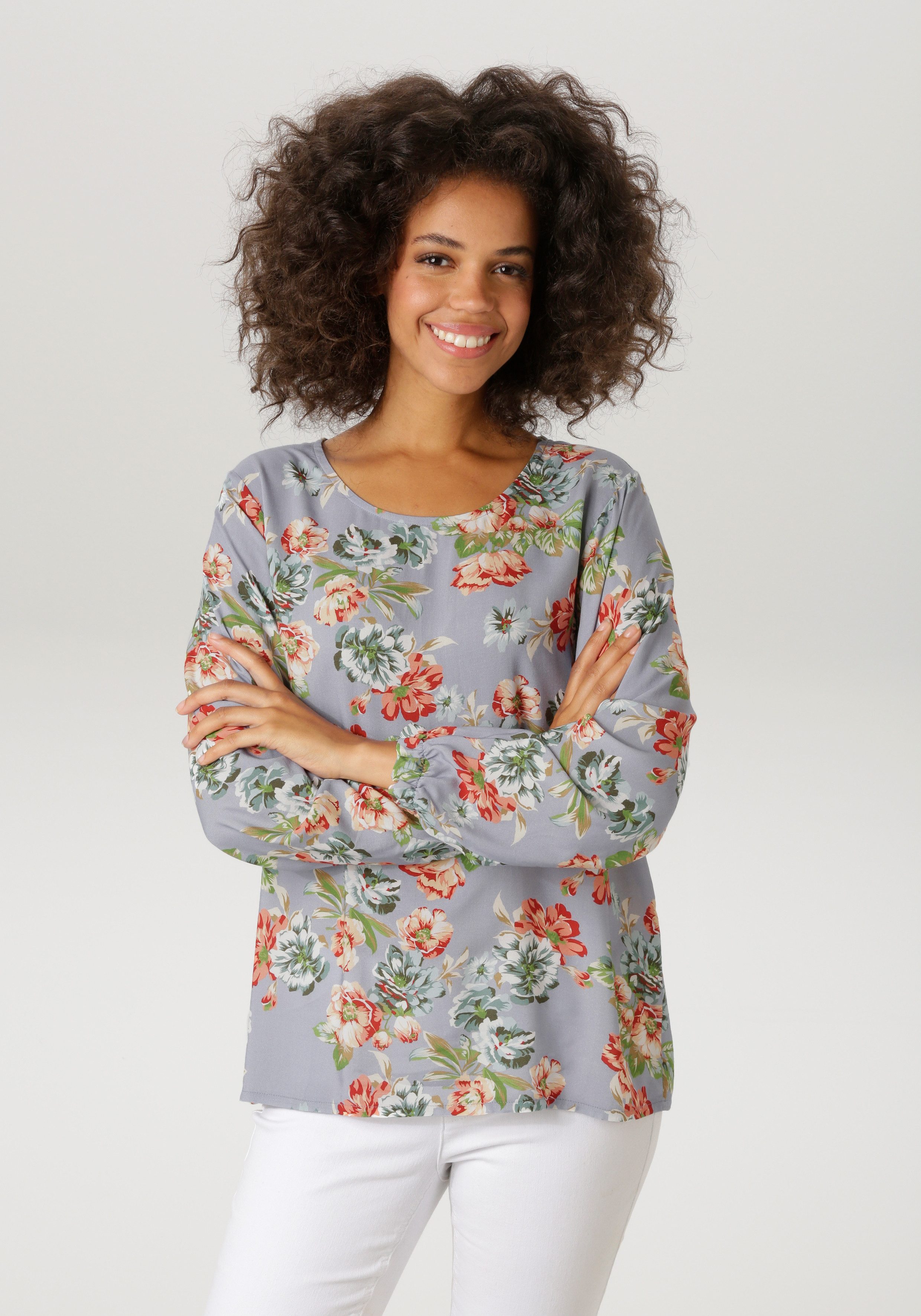 Aniston CASUAL Schlupfbluse mit farbenfrohen Blumendruck - jedes Teil ein Unikat - NEUE KOLLEKTION. € 39,99, (€ 39,99 pro 1 Stk).