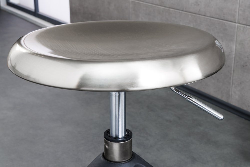 riess-ambiente Barhocker INDUSTRIAL silber / schwarz (Einzelartikel, 1 St), Küche · Metall · höhenverstellbar · drehbar · rund · Industrial Design