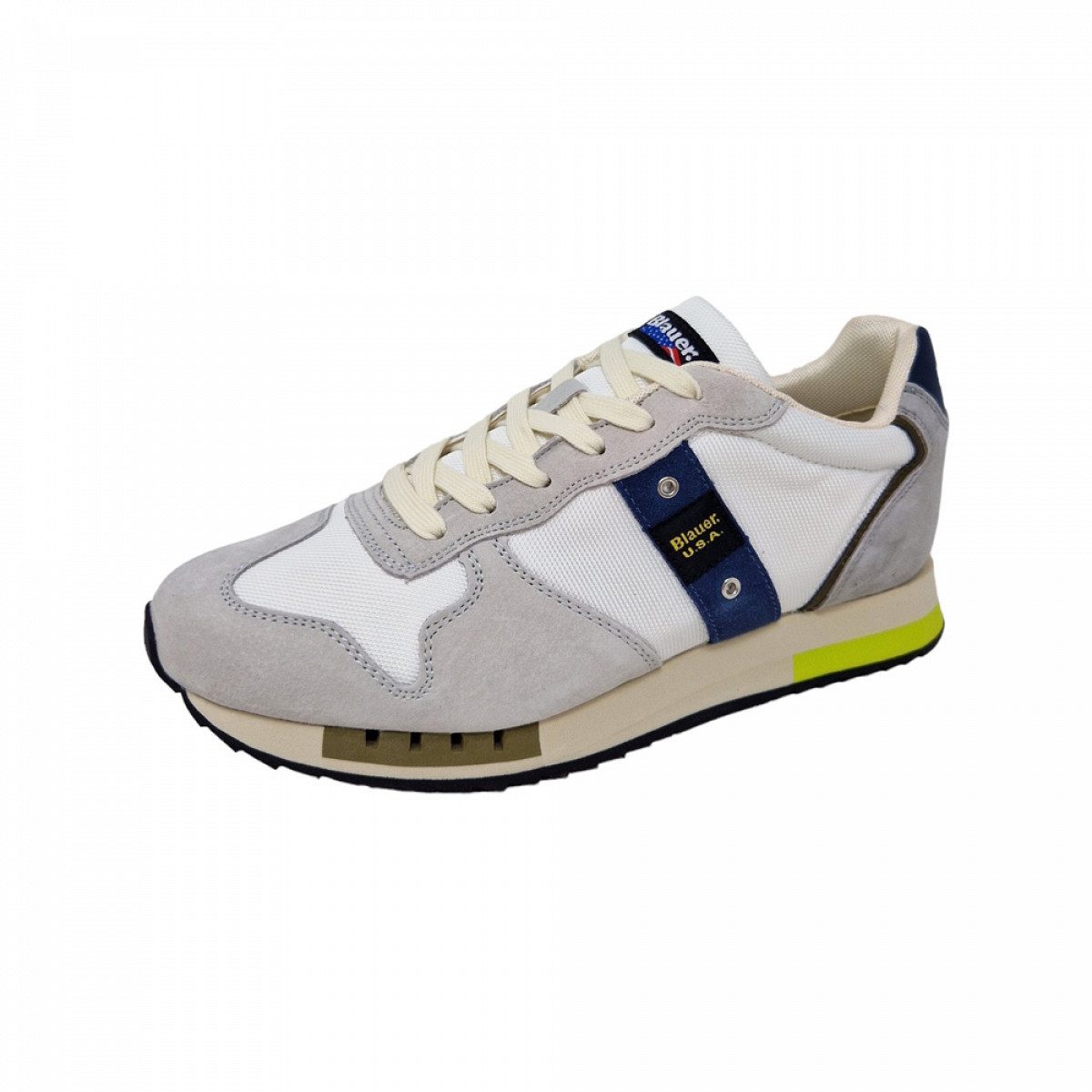 Queens Sneaker