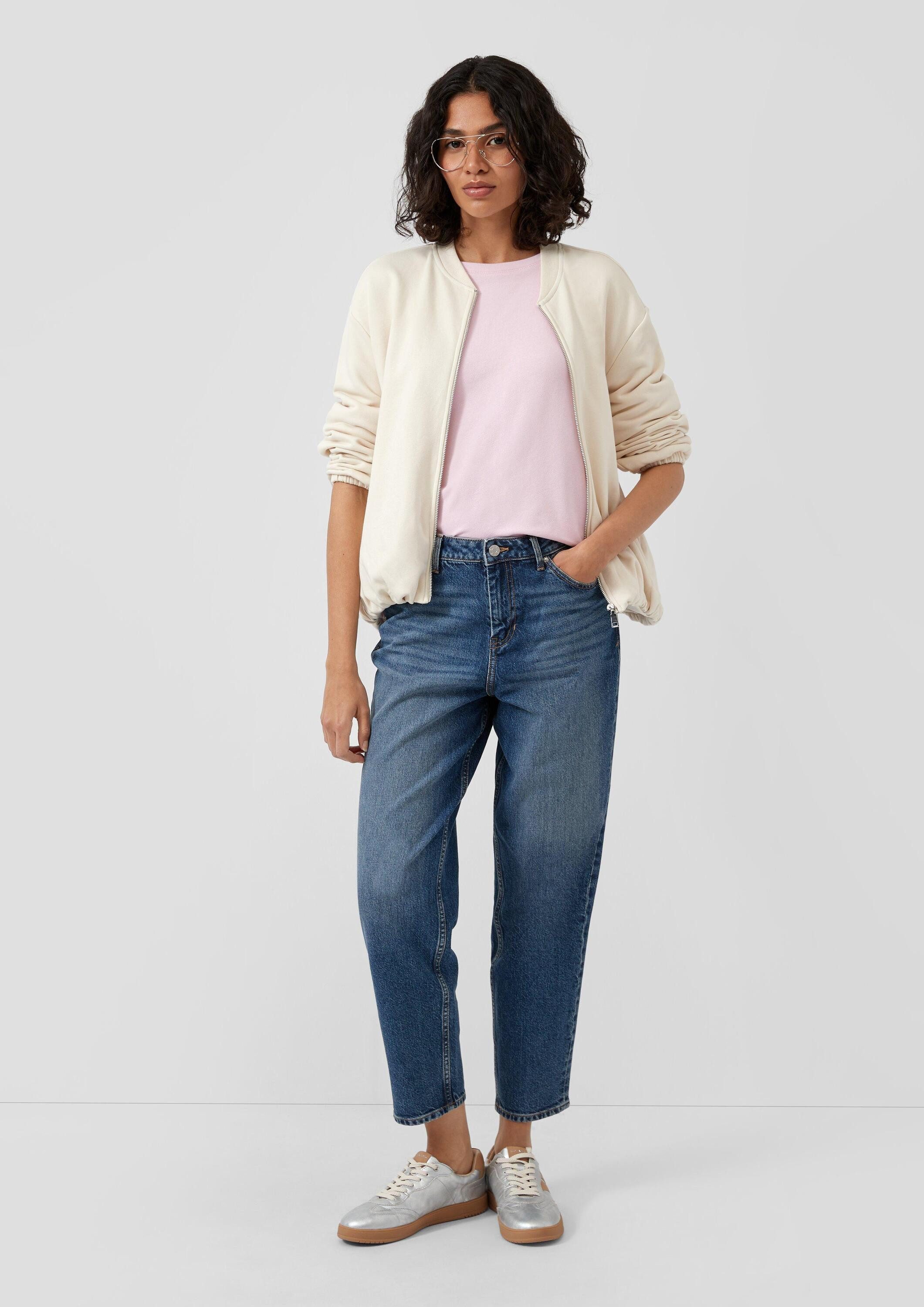 s.Oliver Slim-fit-Jeans Jeans-Hose MOM Ankle-Jeans Mom / Regular Fit / High Rise / Tapered Leg