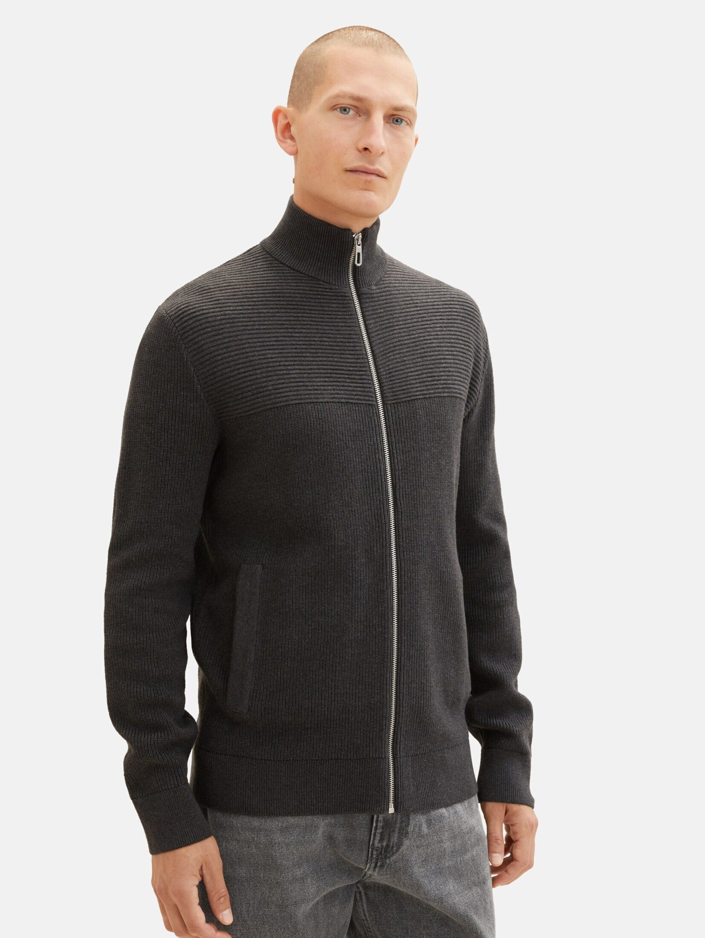 Strickjacke