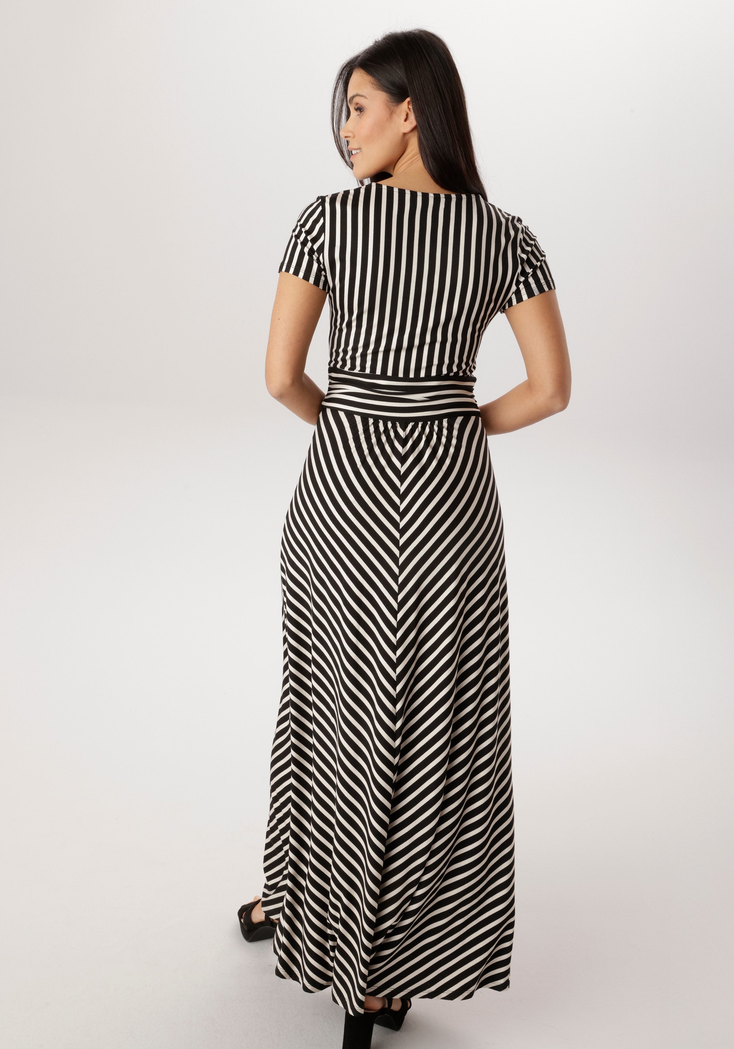 Aniston SELECTED Sommerkleid mit modernen, grafischen Streifenverlauf - NEUE KOLLEKTION