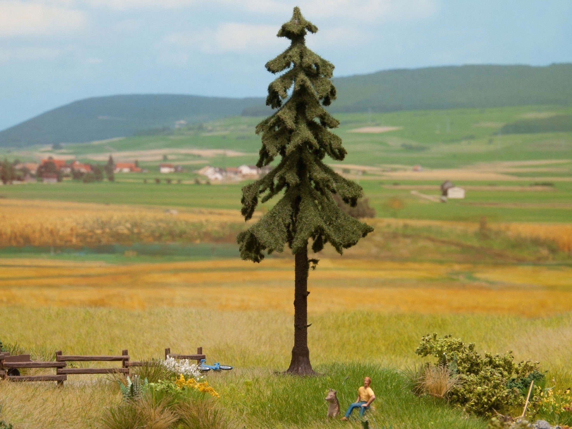 Dekobaum Hochstamm-Wetterfichte, mit naturgetreuer Beflocku