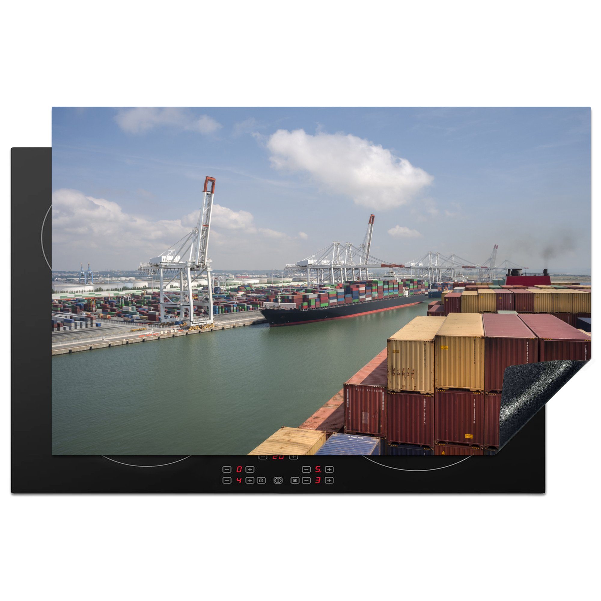 MuchoWow Herdblende-/Abdeckplatte Containerschiffe im Hafen von Le Havre, Frankreich, Vinyl, (1 tlg), 81x52 cm, Induktionskochfeld Schutz für die küche, Ceranfeldabdeckung