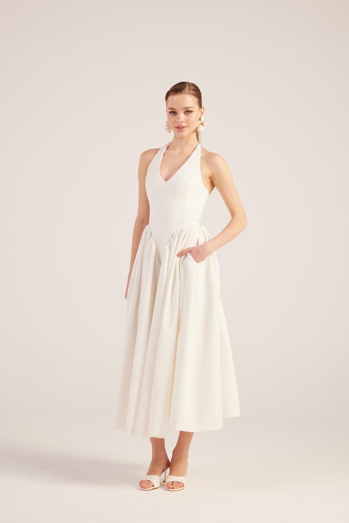 HOLLY LOLLY Midikleid Ophelia Kleid mit Halsband